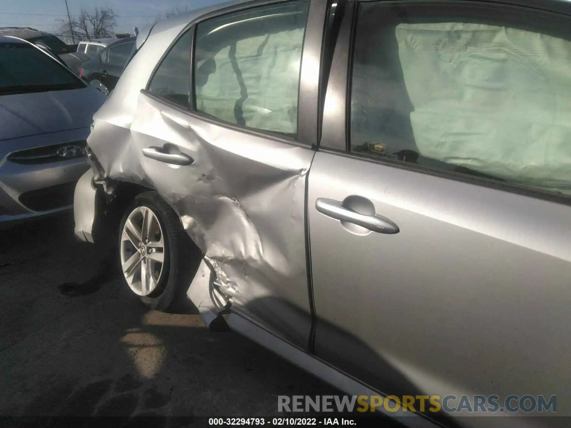 6 Photograph of a damaged car JTNK4RBE2K3064824 TOYOTA COROLLA HATCHBACK 2019