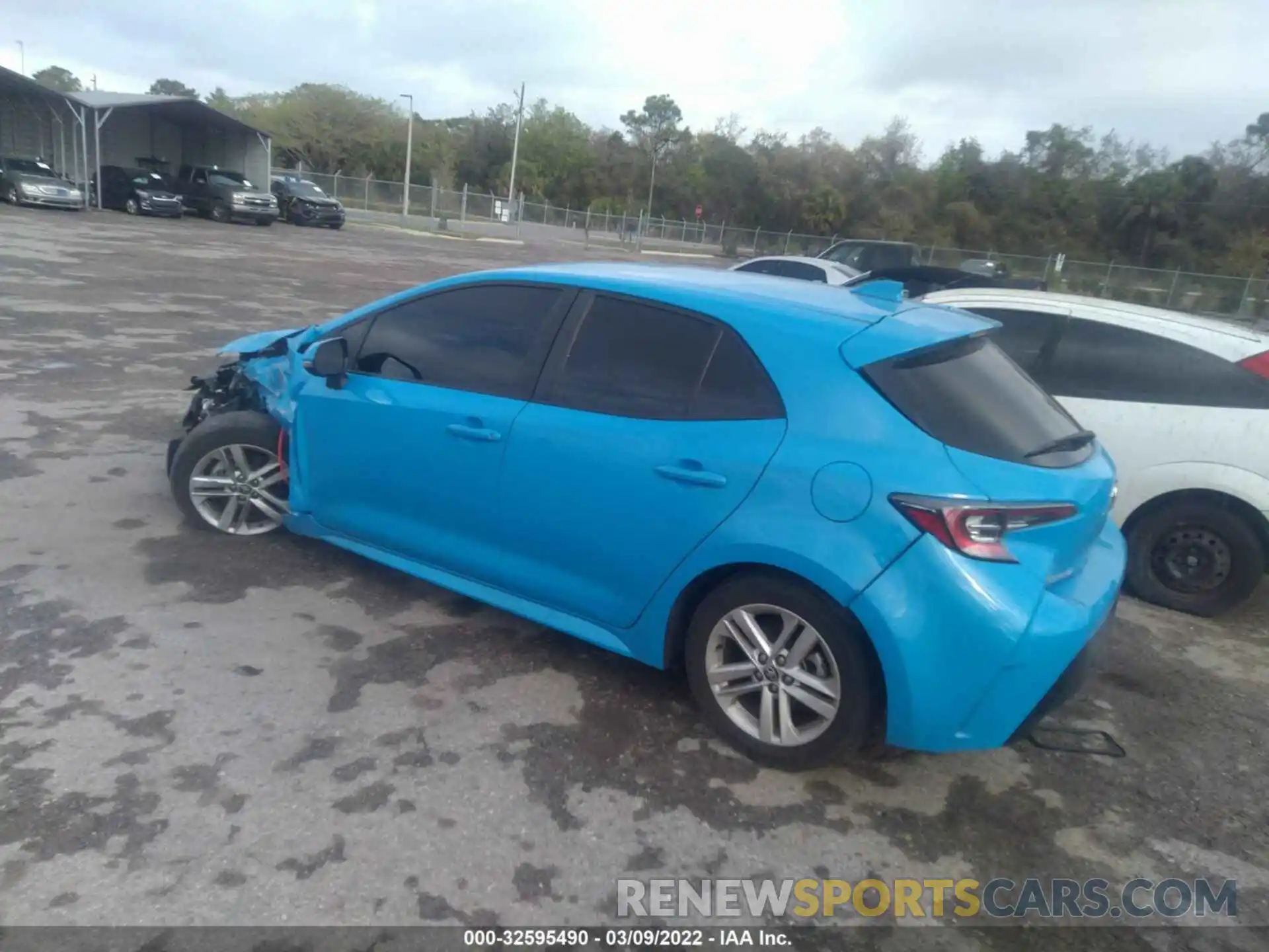 3 Photograph of a damaged car JTNK4RBE2K3068582 TOYOTA COROLLA HATCHBACK 2019