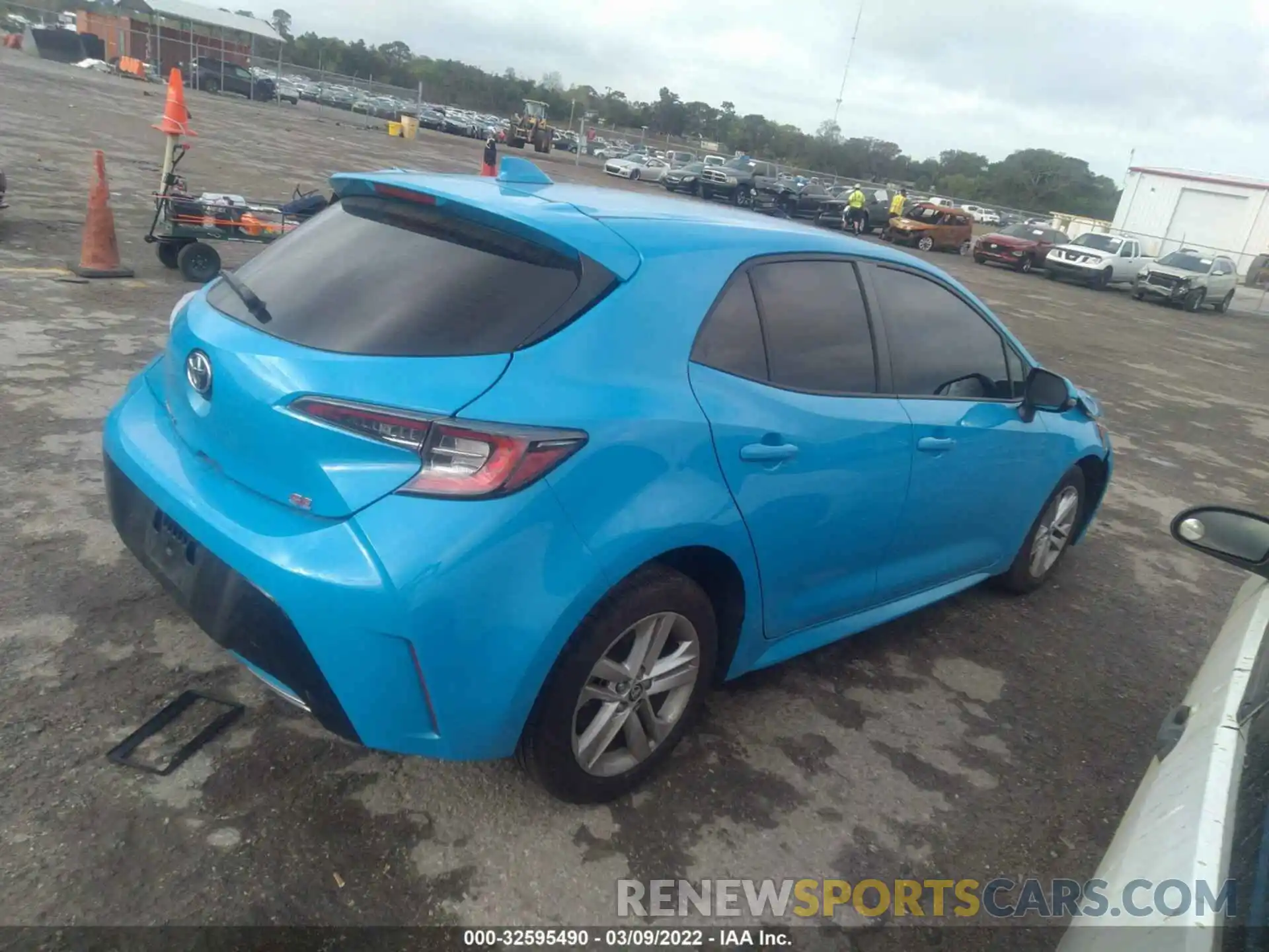 4 Photograph of a damaged car JTNK4RBE2K3068582 TOYOTA COROLLA HATCHBACK 2019