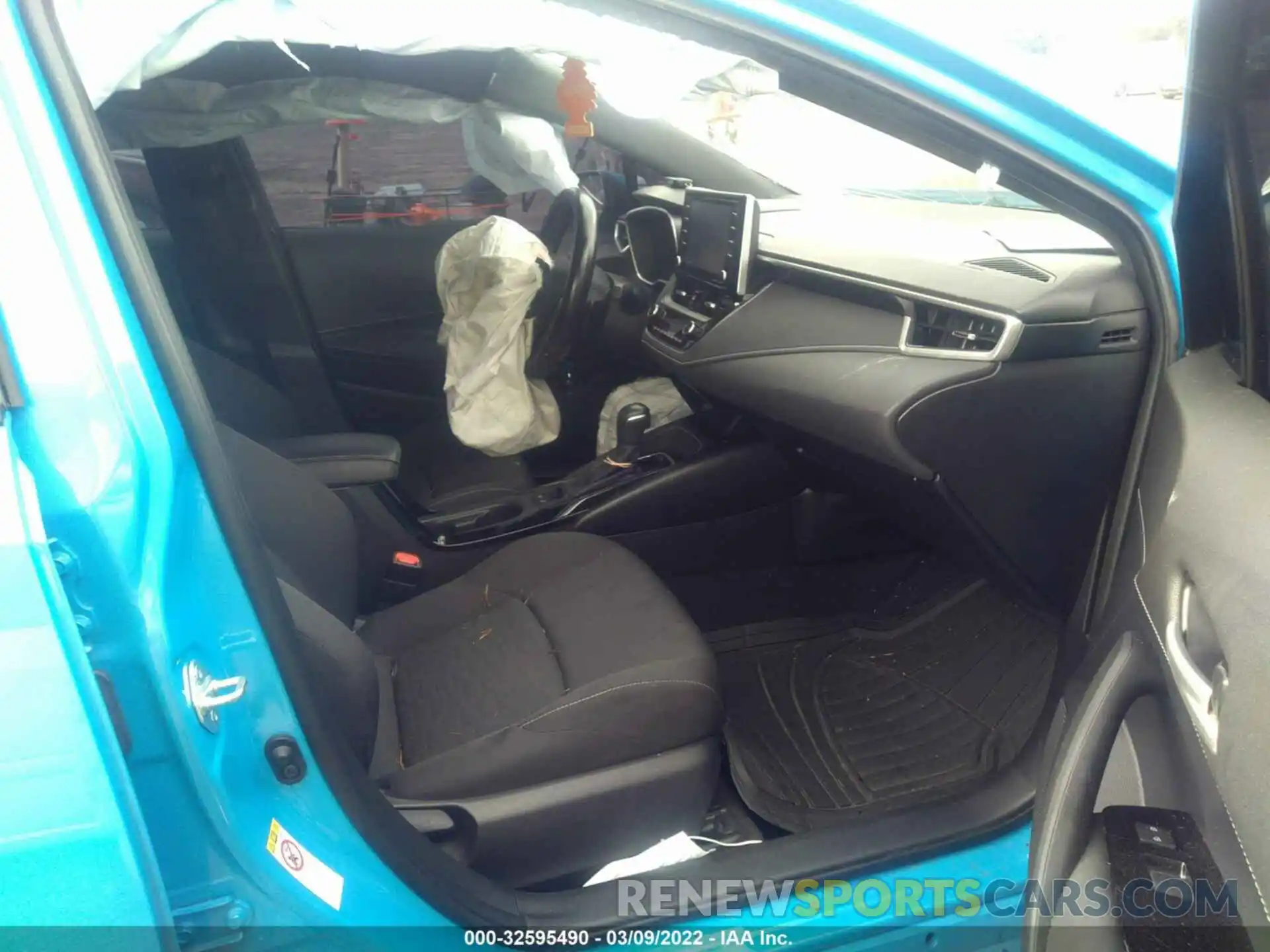 5 Photograph of a damaged car JTNK4RBE2K3068582 TOYOTA COROLLA HATCHBACK 2019