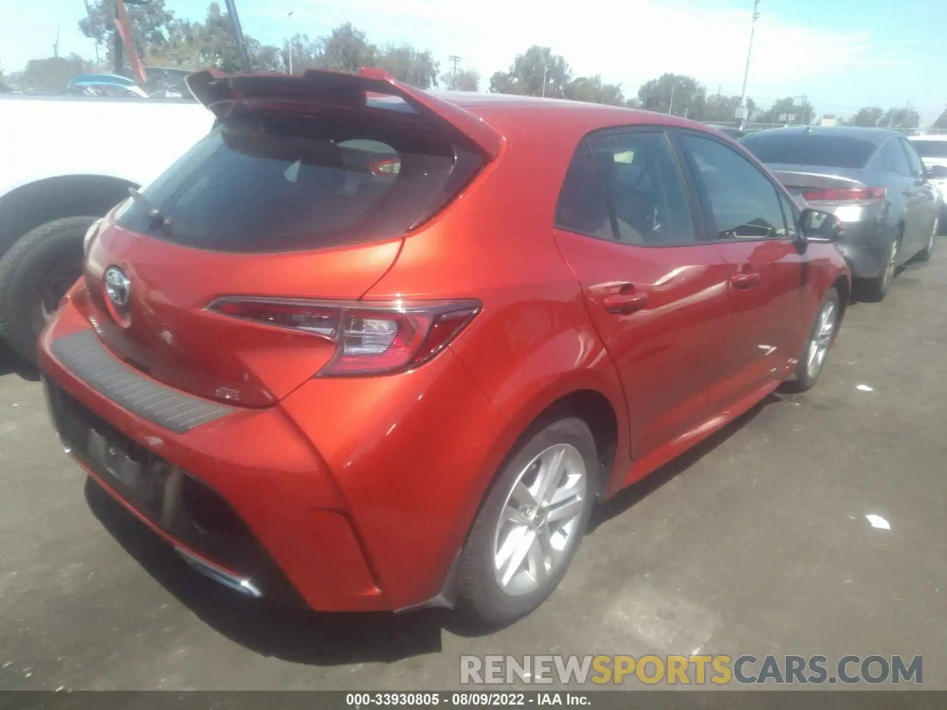 4 Photograph of a damaged car JTNK4RBE3K3039317 TOYOTA COROLLA HATCHBACK 2019