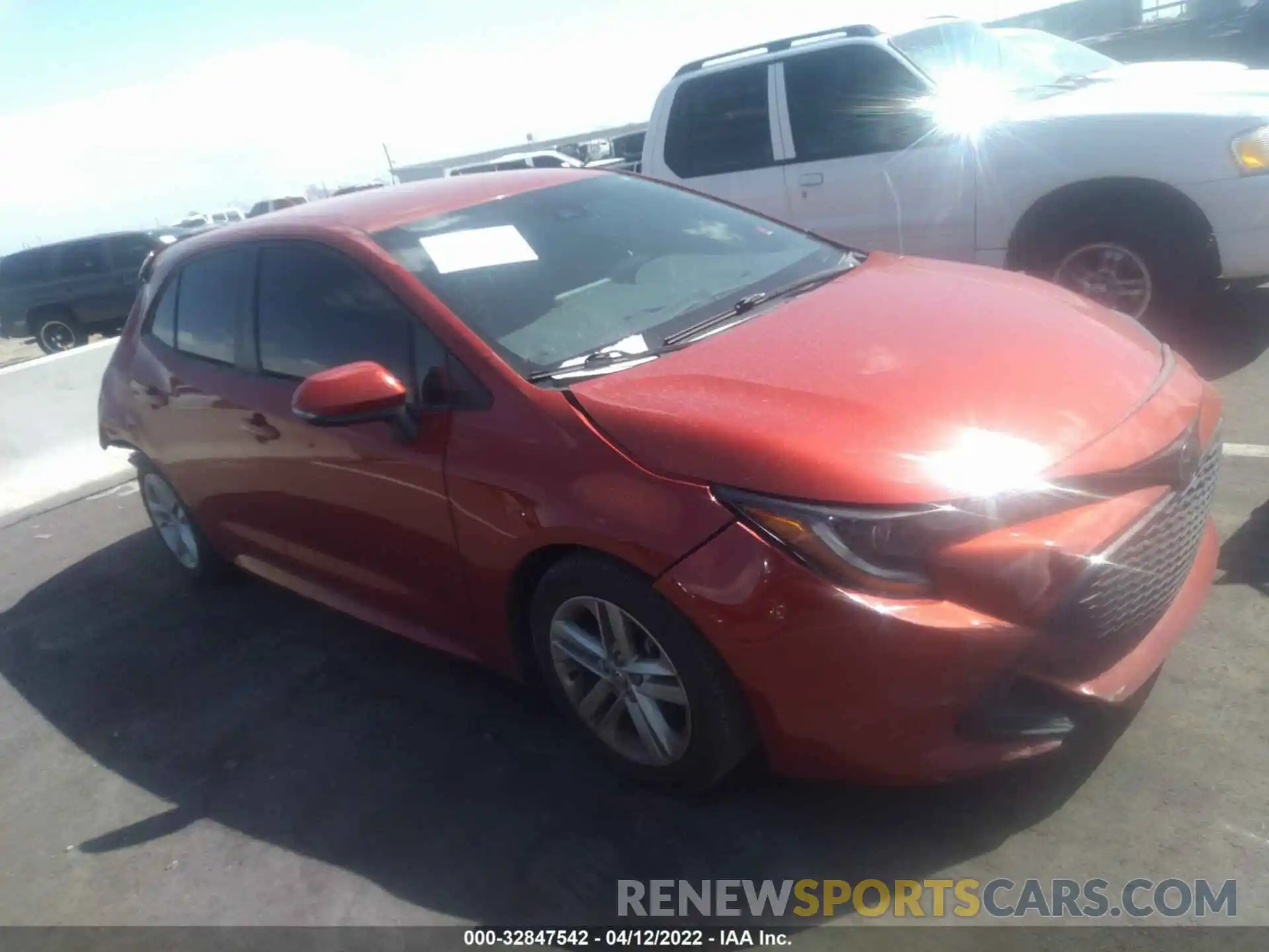 1 Photograph of a damaged car JTNK4RBE3K3039785 TOYOTA COROLLA HATCHBACK 2019