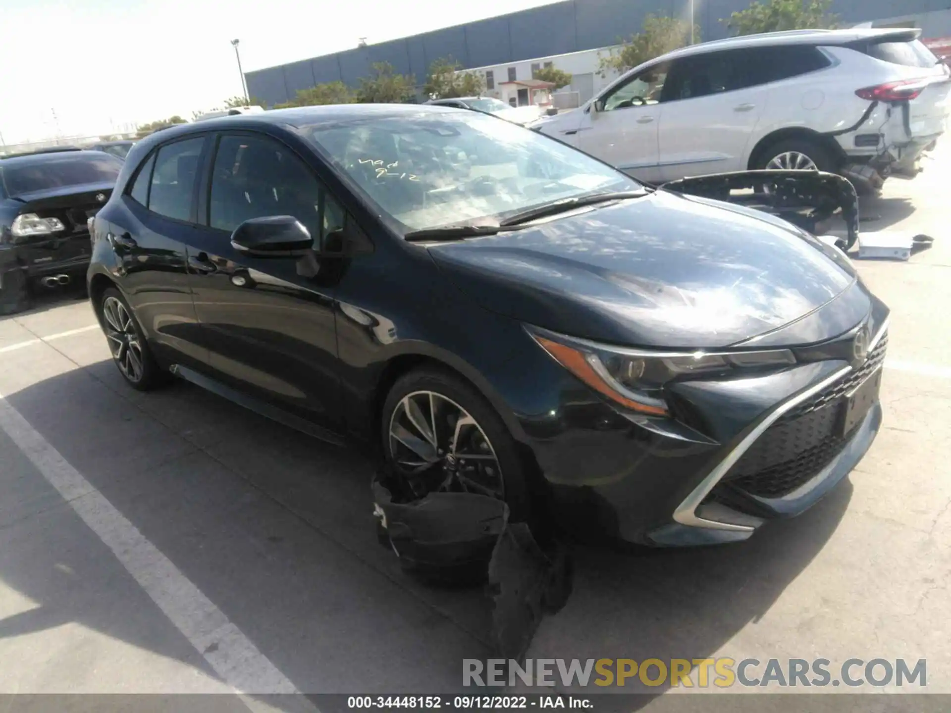 1 Photograph of a damaged car JTNK4RBE3K3050933 TOYOTA COROLLA HATCHBACK 2019