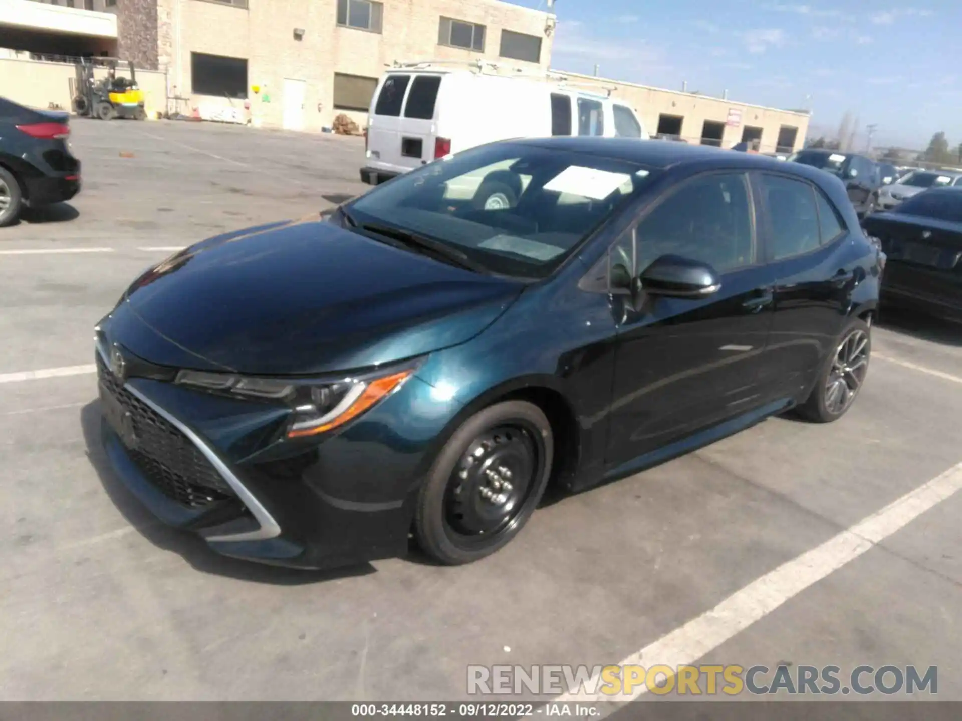 2 Photograph of a damaged car JTNK4RBE3K3050933 TOYOTA COROLLA HATCHBACK 2019