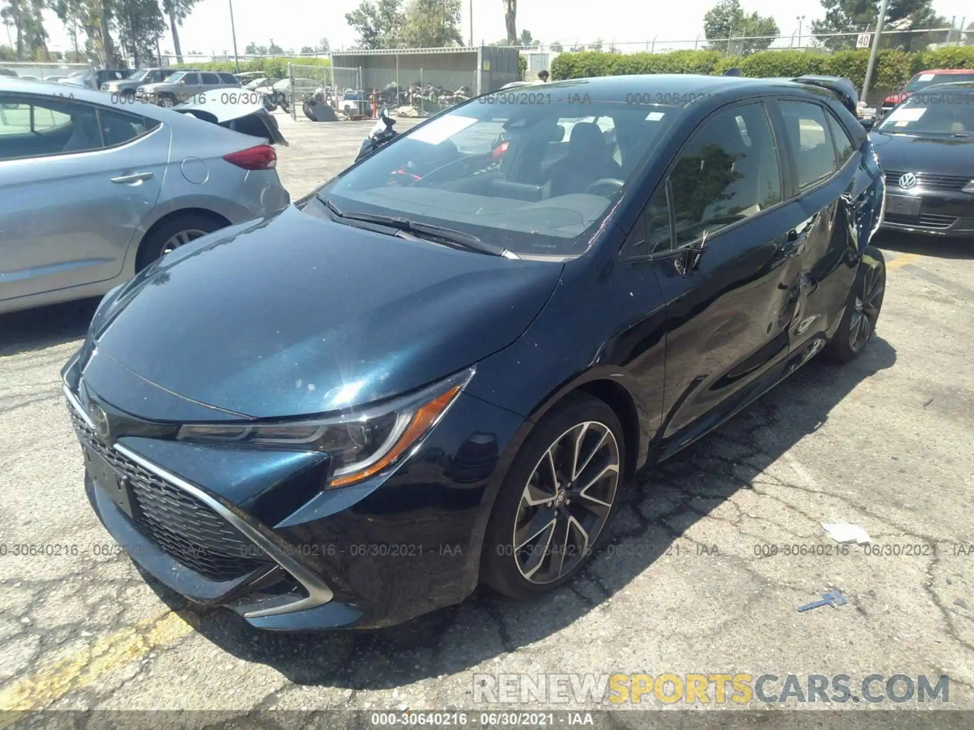 2 Photograph of a damaged car JTNK4RBE3K3054786 TOYOTA COROLLA HATCHBACK 2019