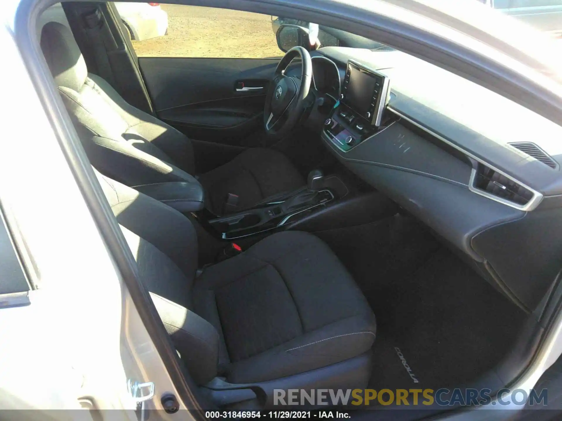 5 Photograph of a damaged car JTNK4RBE4K3007931 TOYOTA COROLLA HATCHBACK 2019