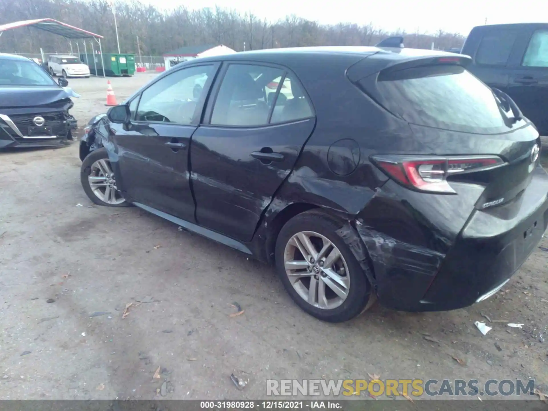 3 Photograph of a damaged car JTNK4RBE4K3035633 TOYOTA COROLLA HATCHBACK 2019