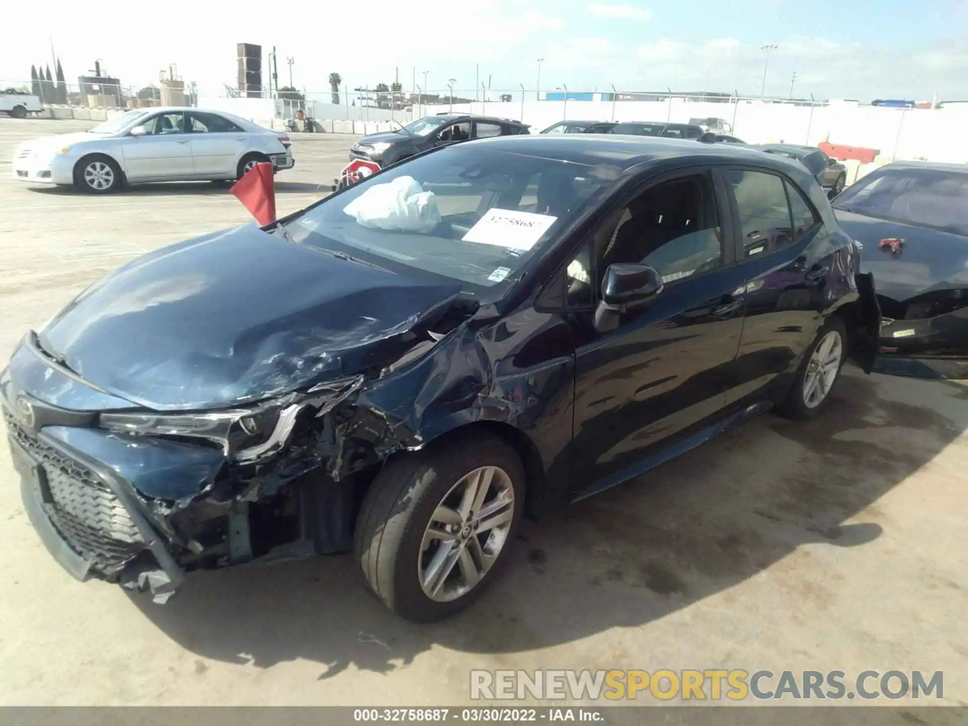 2 Photograph of a damaged car JTNK4RBE4K3048169 TOYOTA COROLLA HATCHBACK 2019