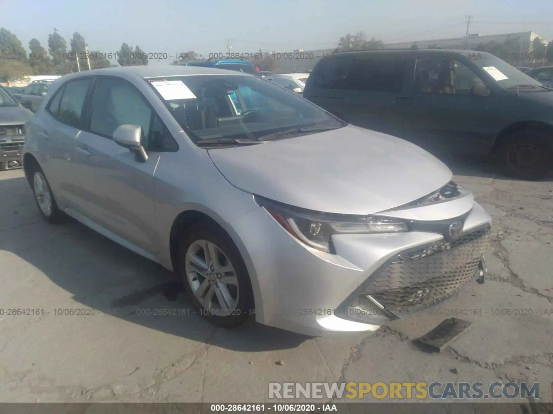 1 Photograph of a damaged car JTNK4RBE4K3060404 TOYOTA COROLLA HATCHBACK 2019