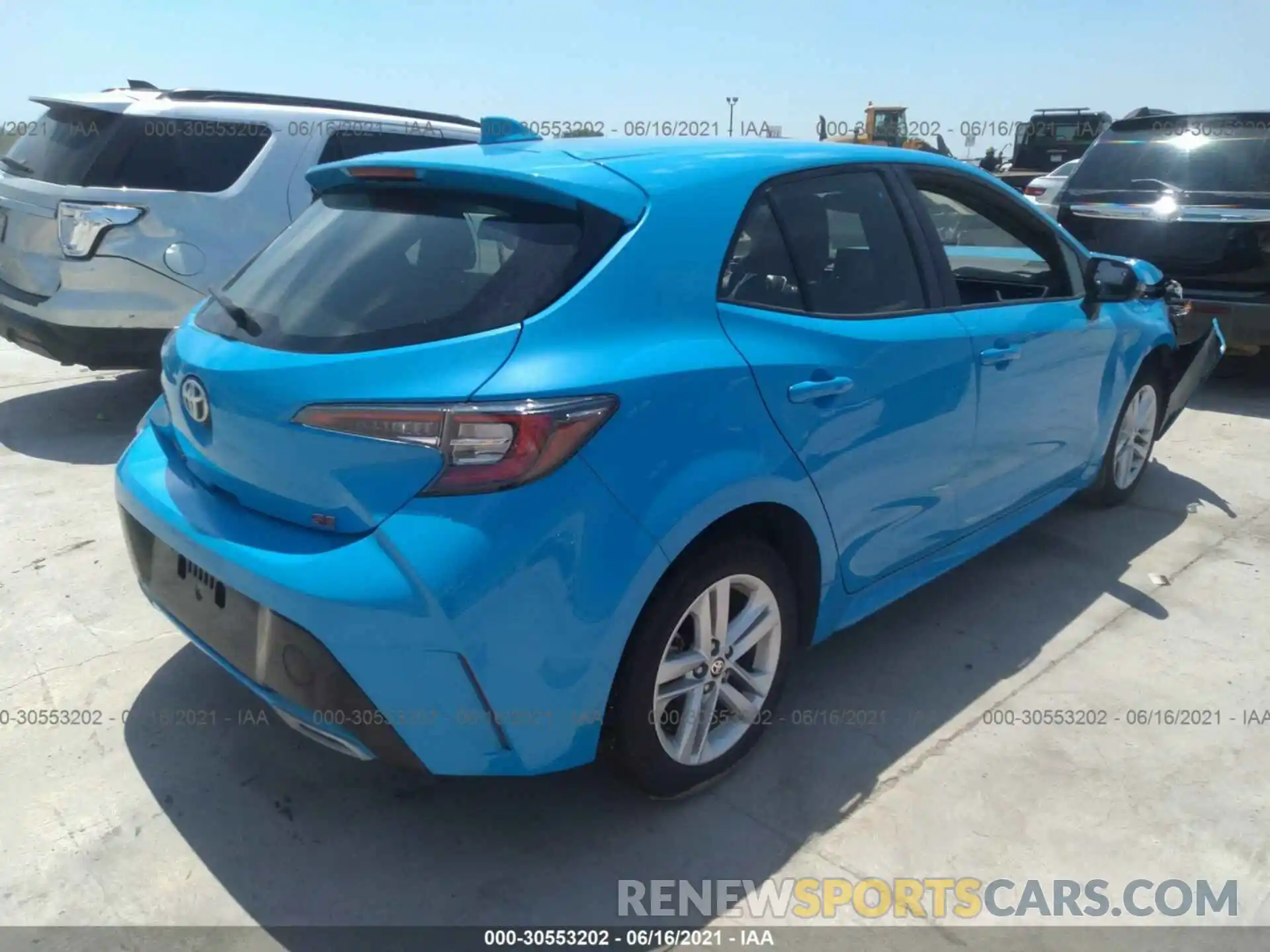 4 Photograph of a damaged car JTNK4RBE4K3064808 TOYOTA COROLLA HATCHBACK 2019