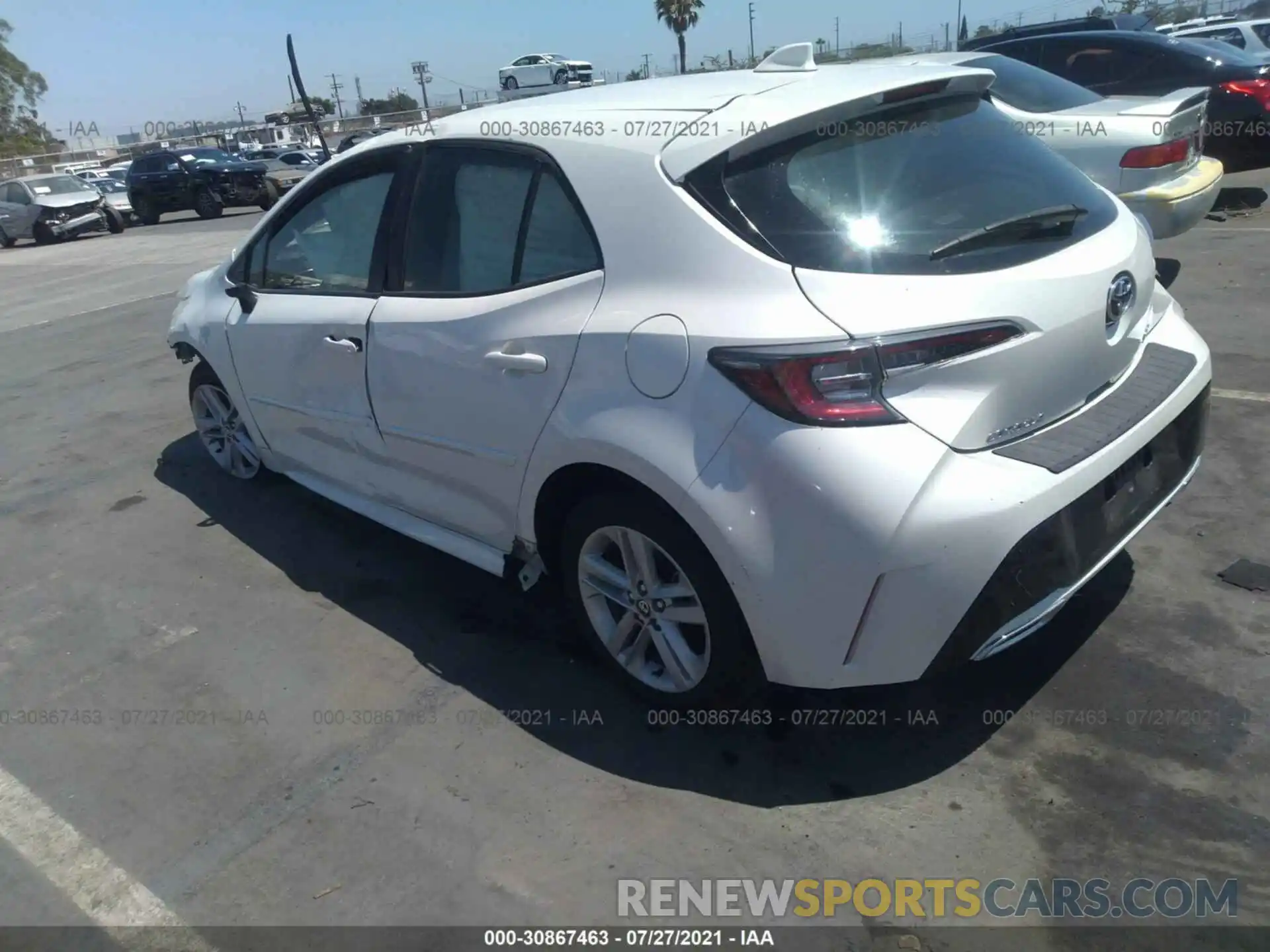 3 Photograph of a damaged car JTNK4RBE5K3010675 TOYOTA COROLLA HATCHBACK 2019