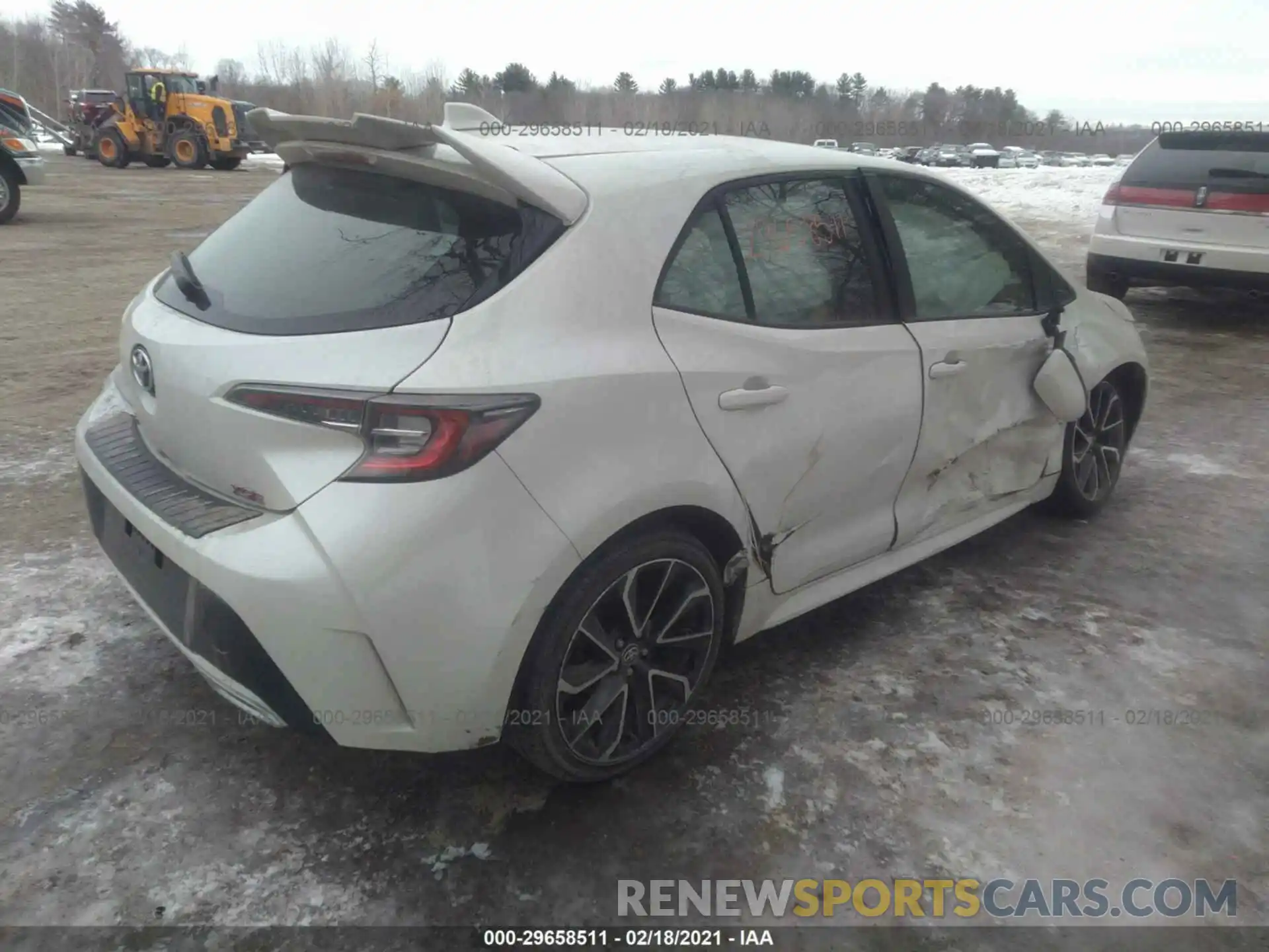 4 Photograph of a damaged car JTNK4RBE5K3025936 TOYOTA COROLLA HATCHBACK 2019