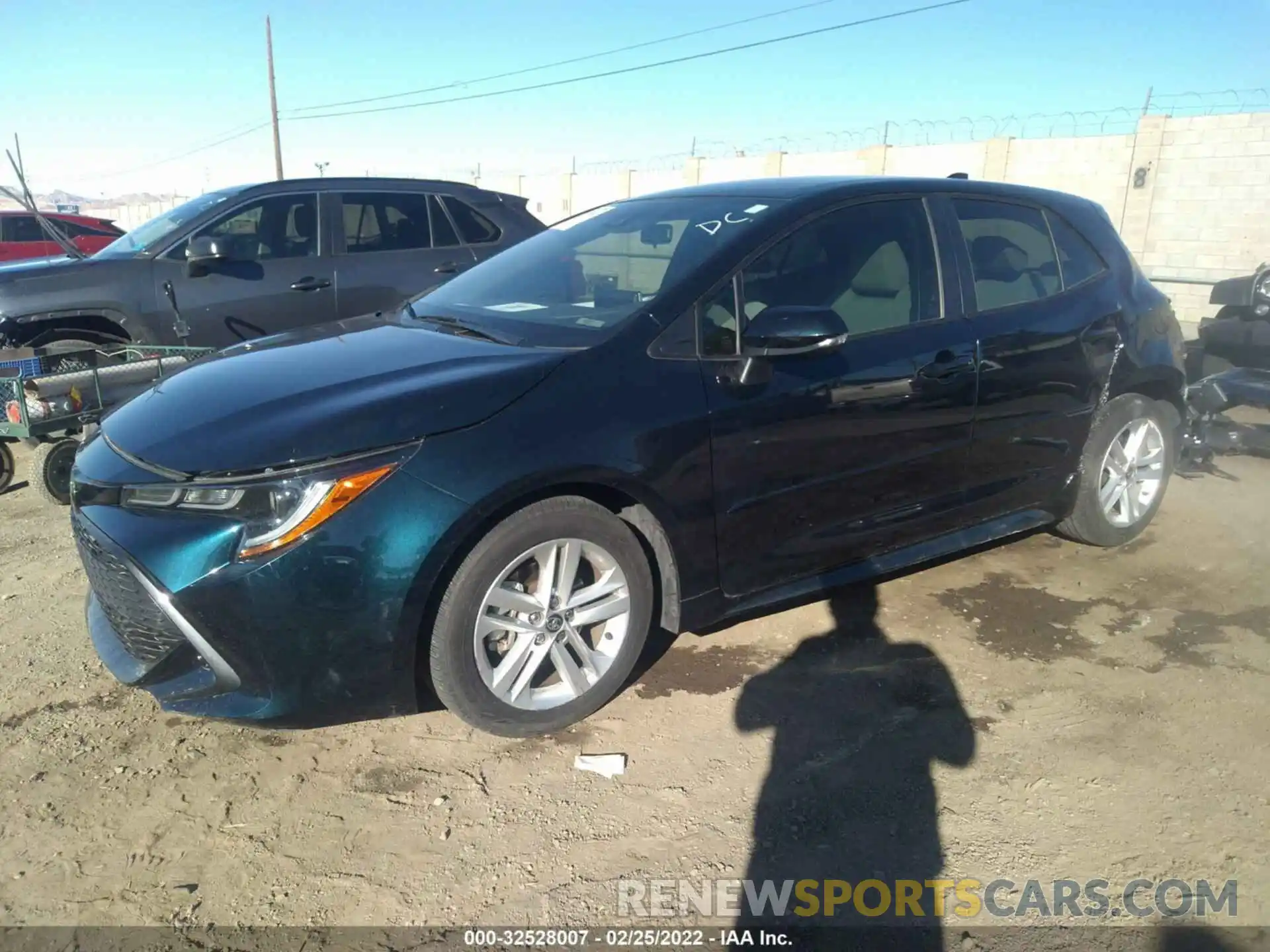 2 Photograph of a damaged car JTNK4RBE5K3032661 TOYOTA COROLLA HATCHBACK 2019