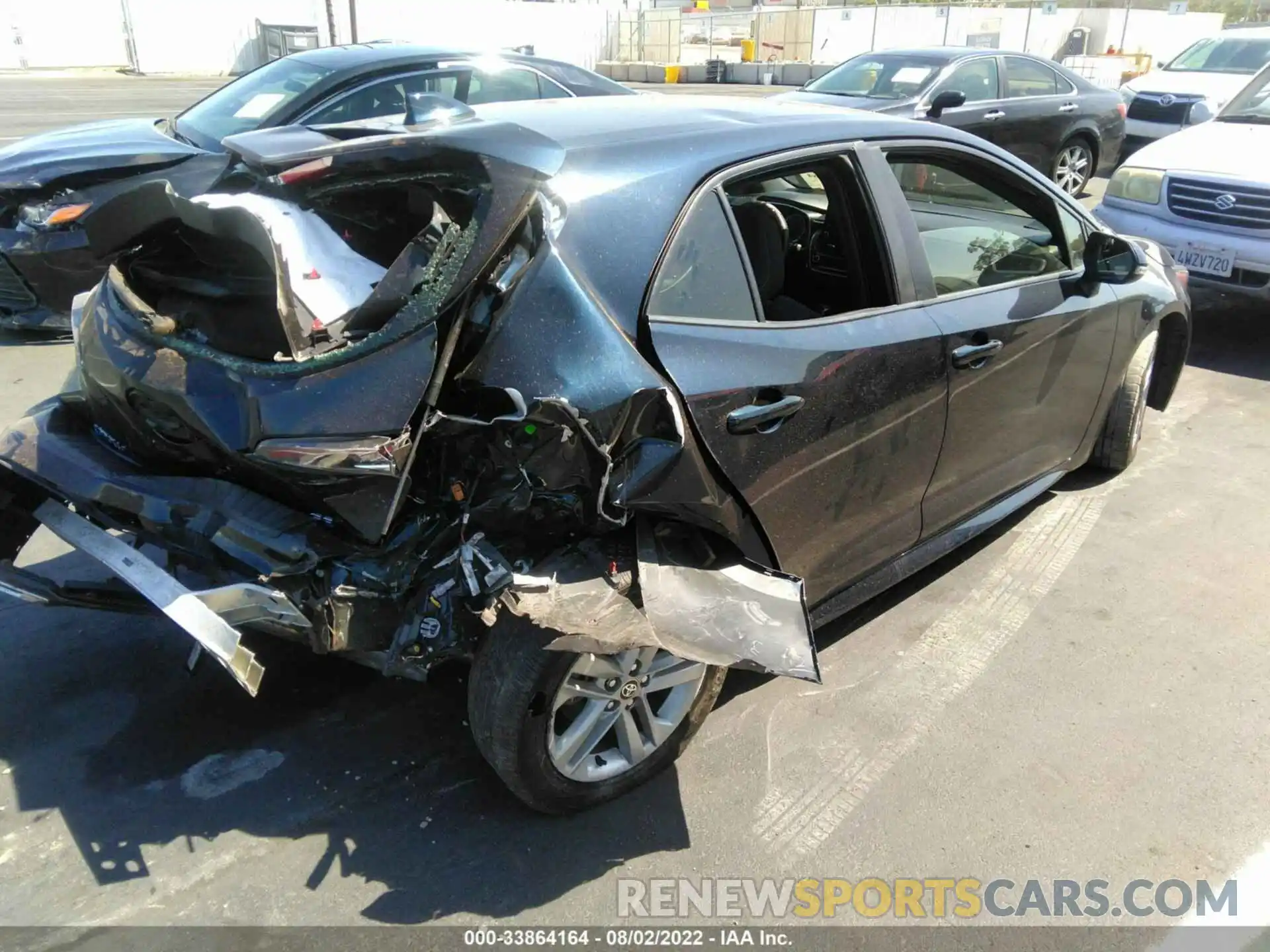 4 Photograph of a damaged car JTNK4RBE5K3046446 TOYOTA COROLLA HATCHBACK 2019