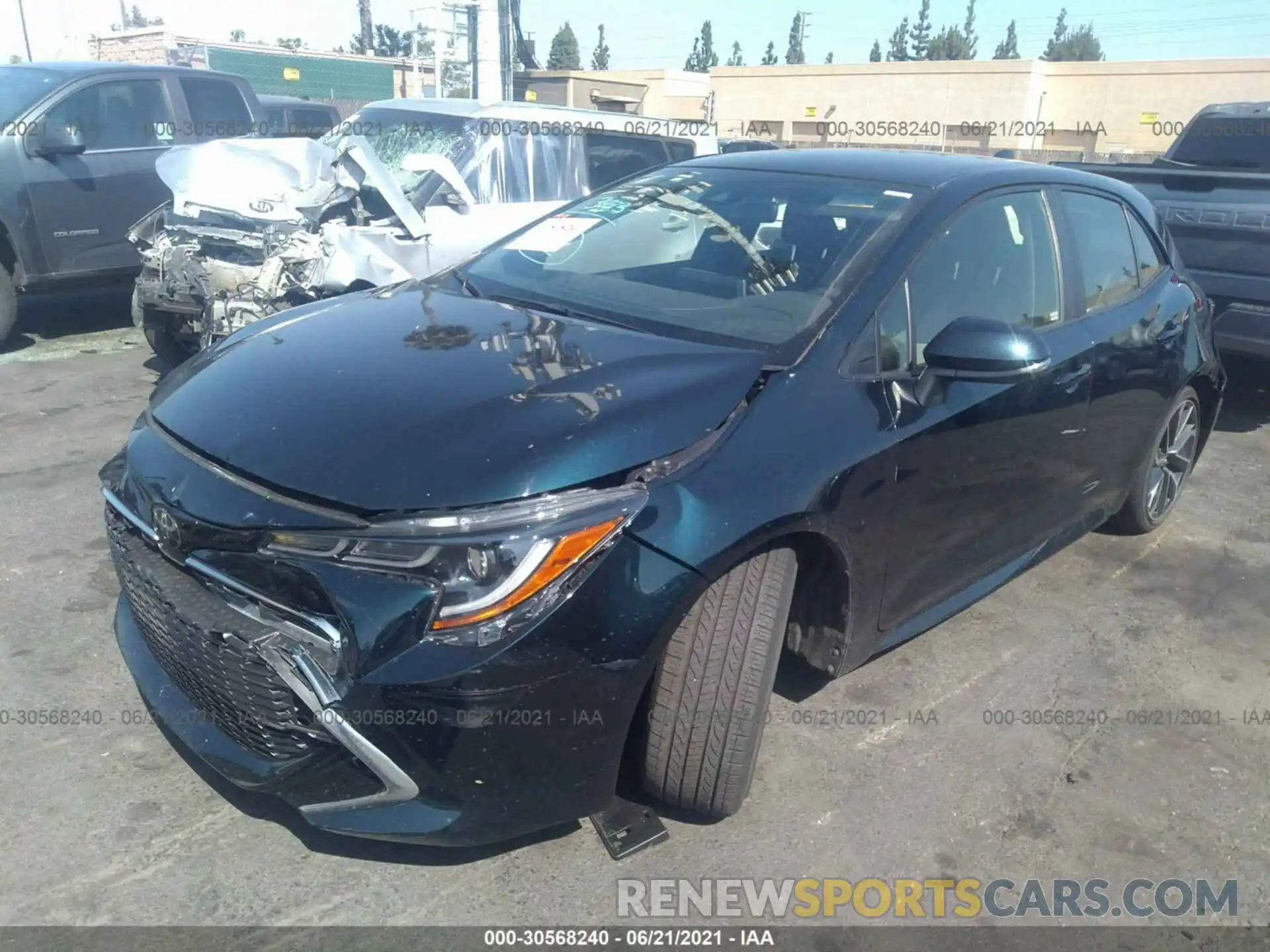 2 Photograph of a damaged car JTNK4RBE6K3029896 TOYOTA COROLLA HATCHBACK 2019