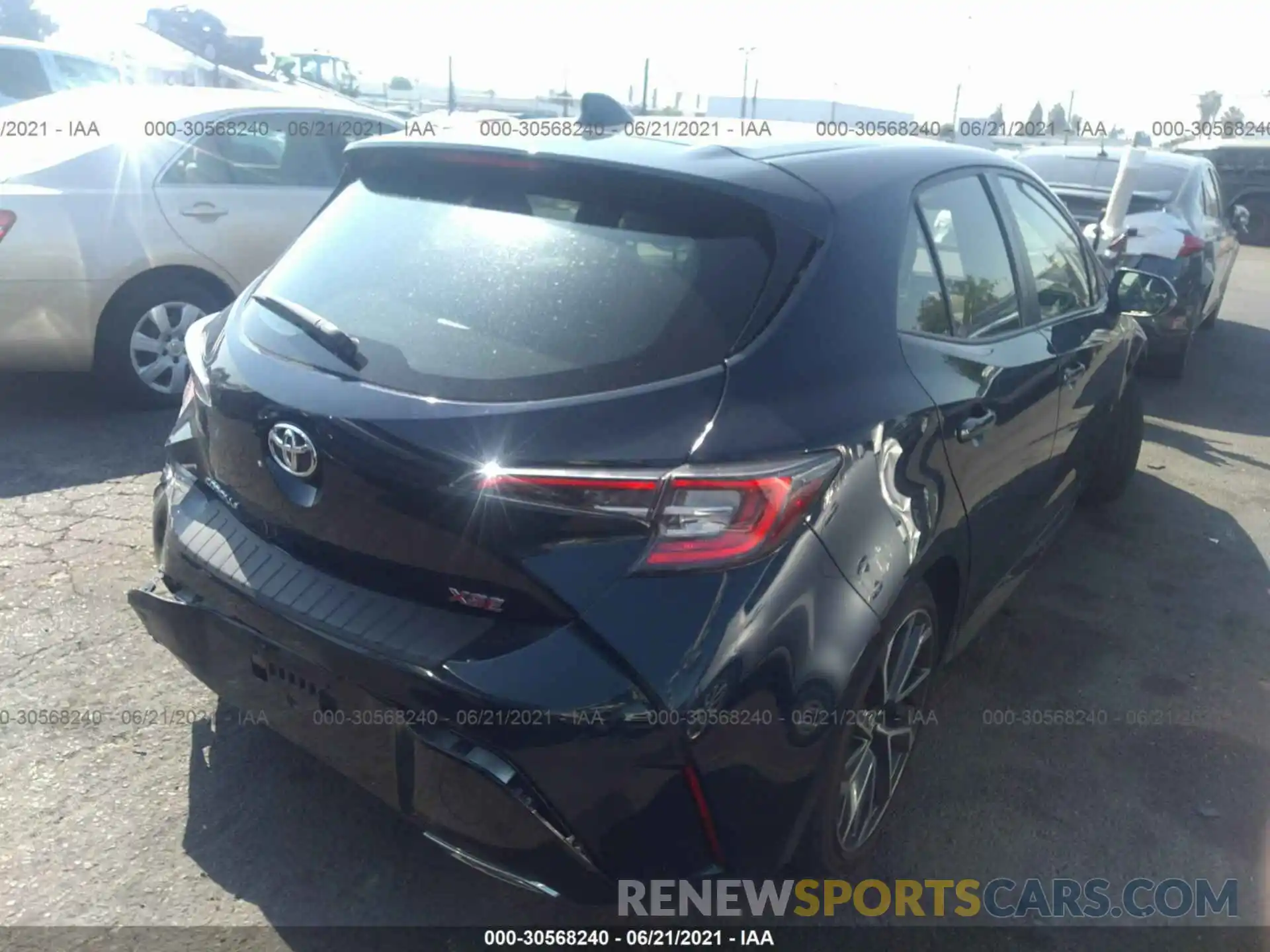 4 Photograph of a damaged car JTNK4RBE6K3029896 TOYOTA COROLLA HATCHBACK 2019