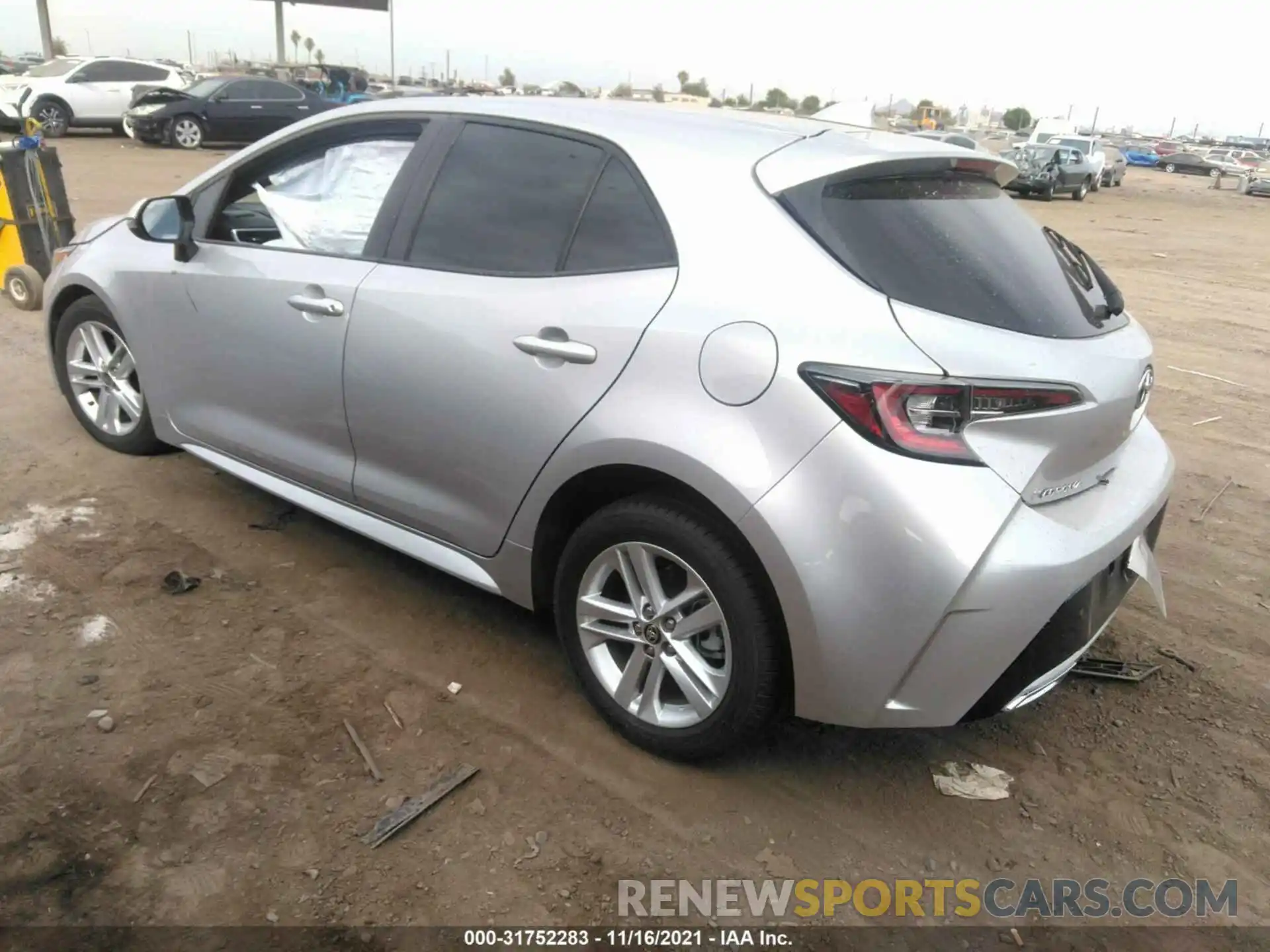 3 Photograph of a damaged car JTNK4RBE6K3038999 TOYOTA COROLLA HATCHBACK 2019