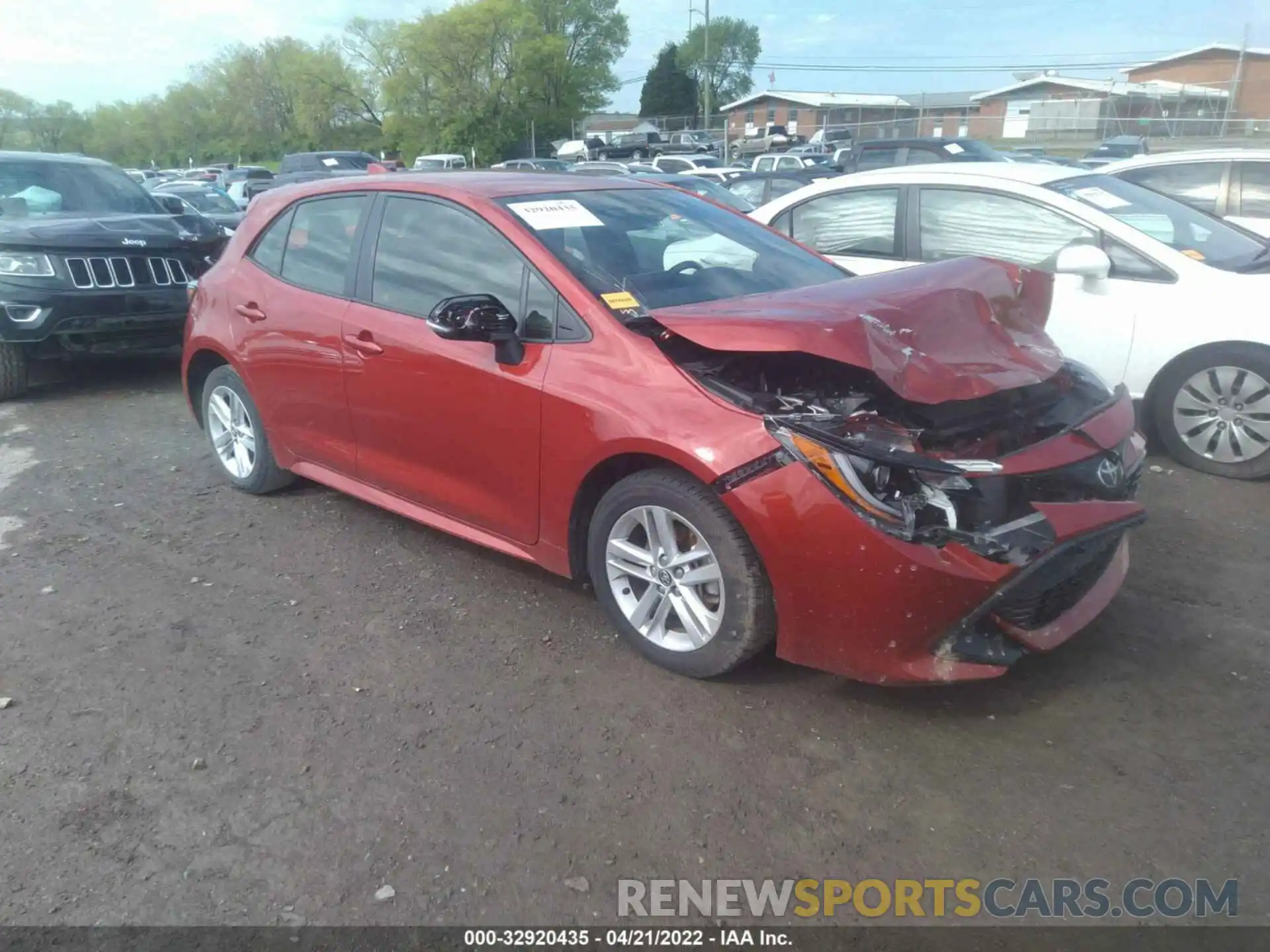 1 Photograph of a damaged car JTNK4RBE6K3044320 TOYOTA COROLLA HATCHBACK 2019