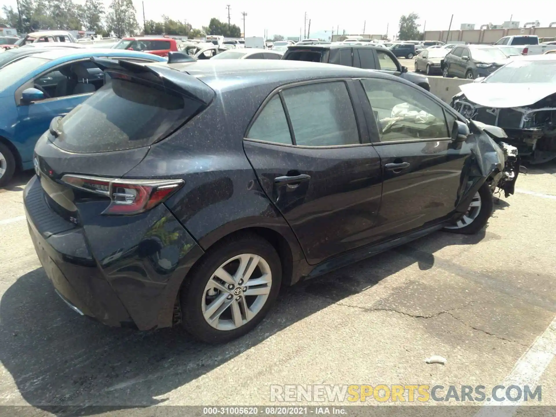 4 Photograph of a damaged car JTNK4RBE6K3050621 TOYOTA COROLLA HATCHBACK 2019