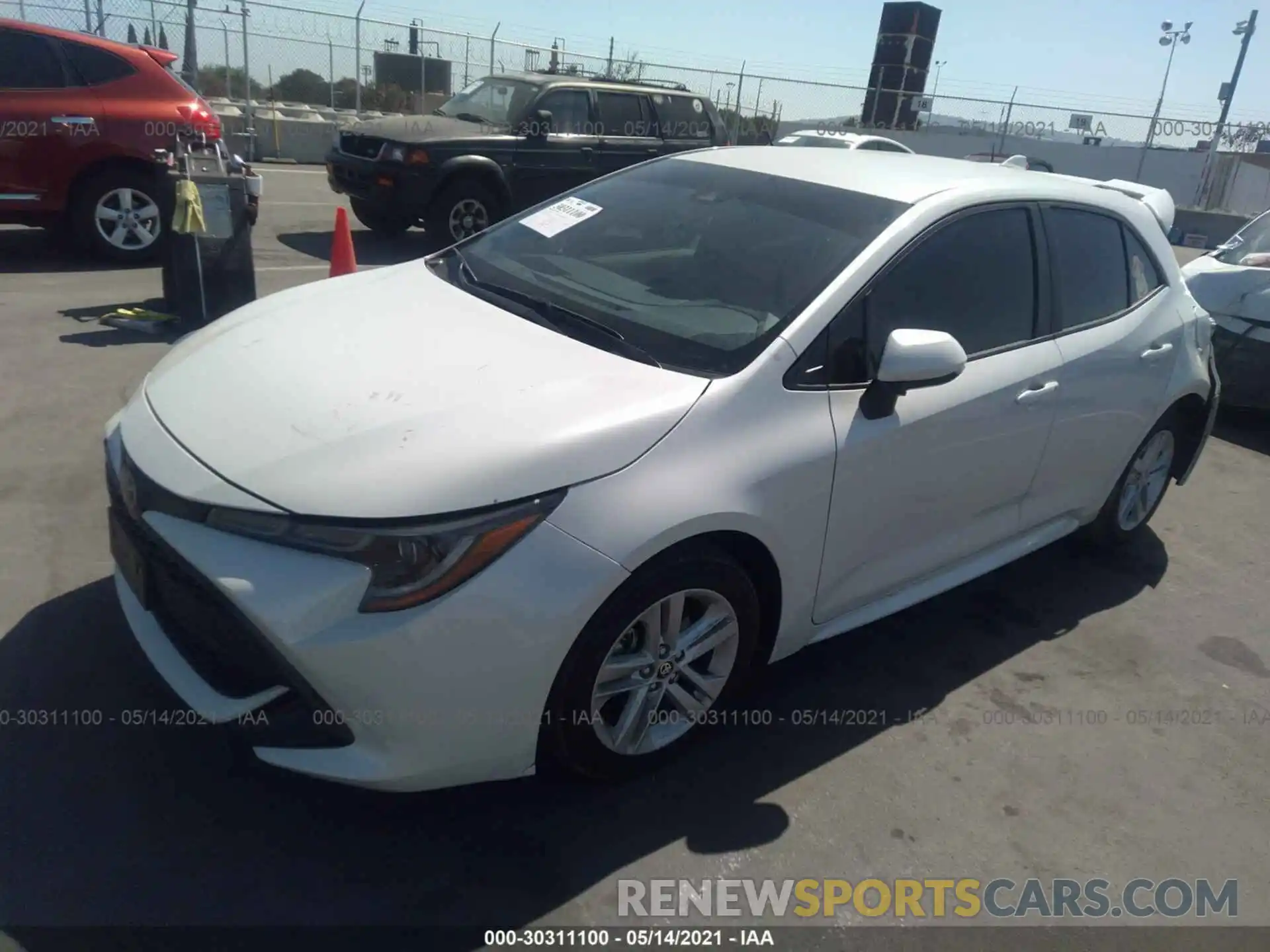 2 Photograph of a damaged car JTNK4RBE6K3056340 TOYOTA COROLLA HATCHBACK 2019