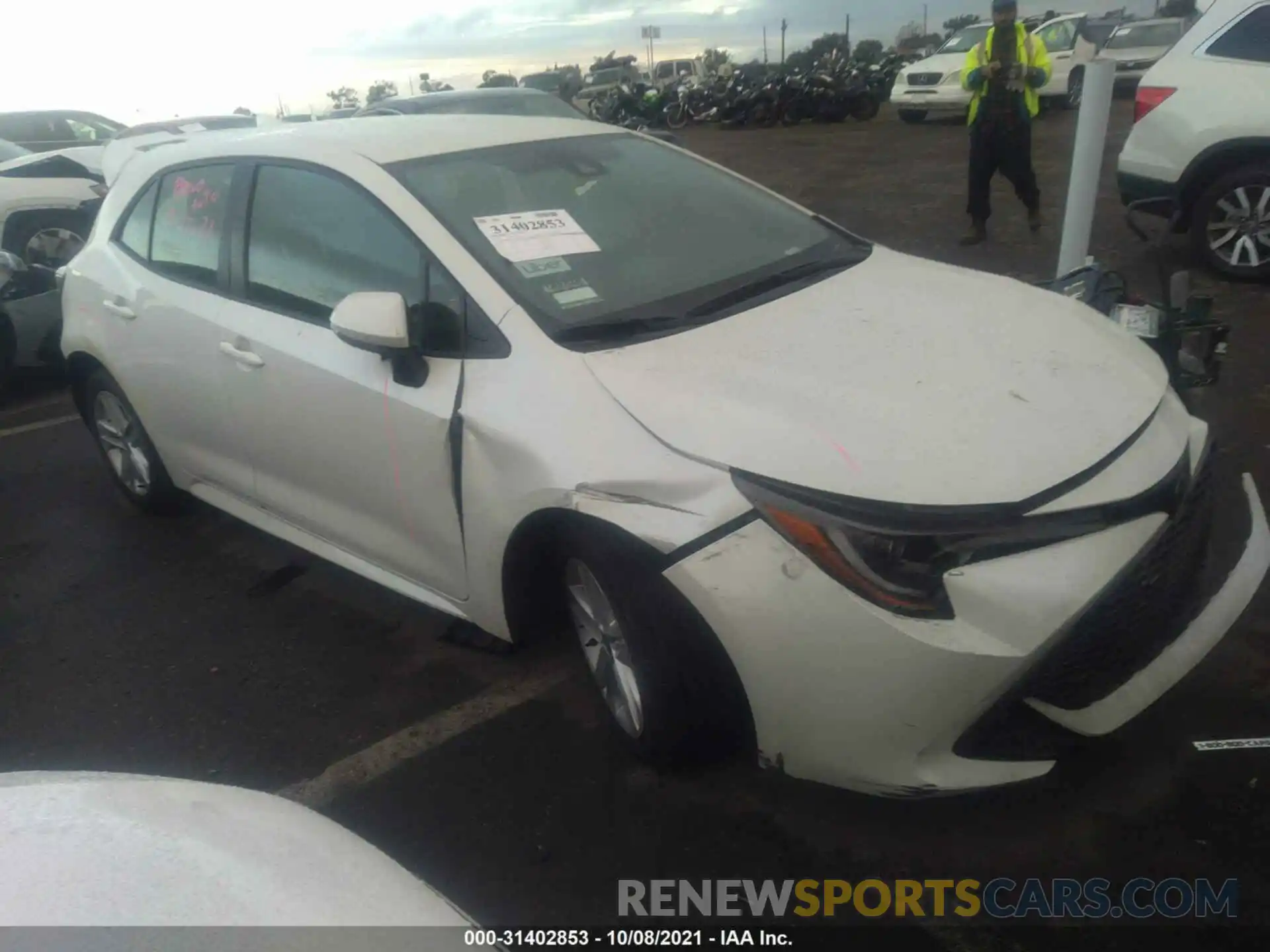 1 Photograph of a damaged car JTNK4RBE6K3061330 TOYOTA COROLLA HATCHBACK 2019