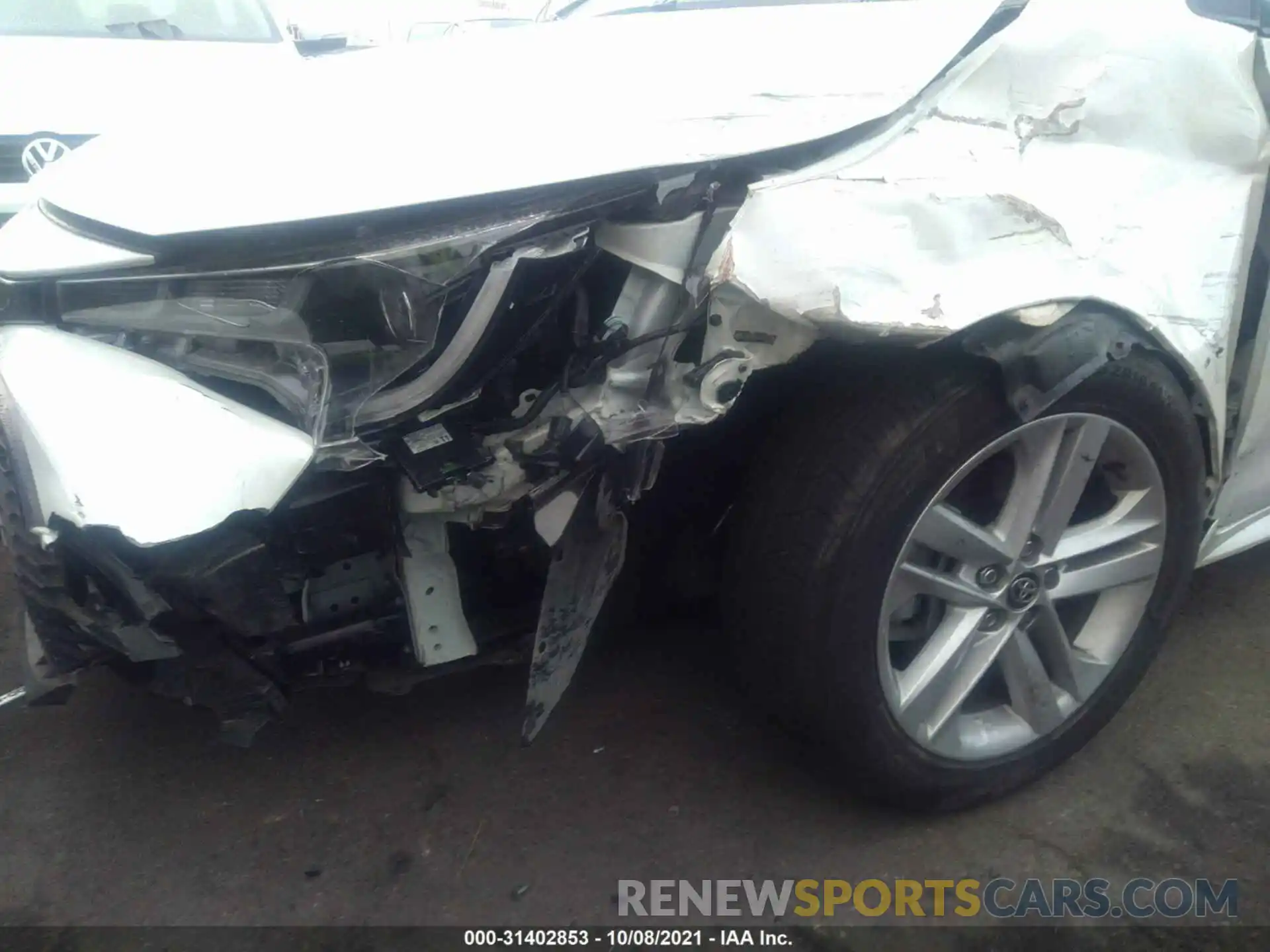 6 Photograph of a damaged car JTNK4RBE6K3061330 TOYOTA COROLLA HATCHBACK 2019