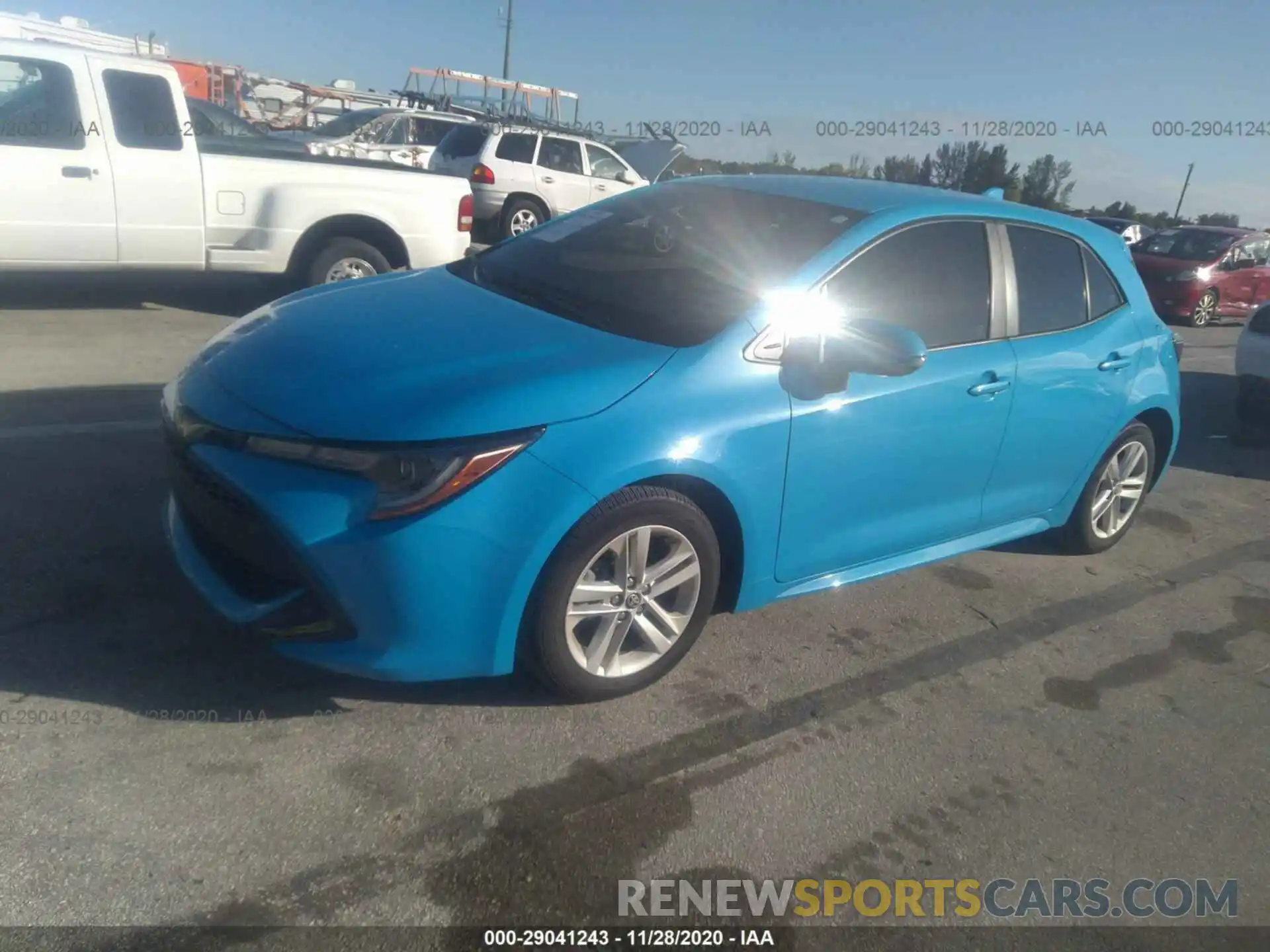 2 Photograph of a damaged car JTNK4RBE7K3012007 TOYOTA COROLLA HATCHBACK 2019