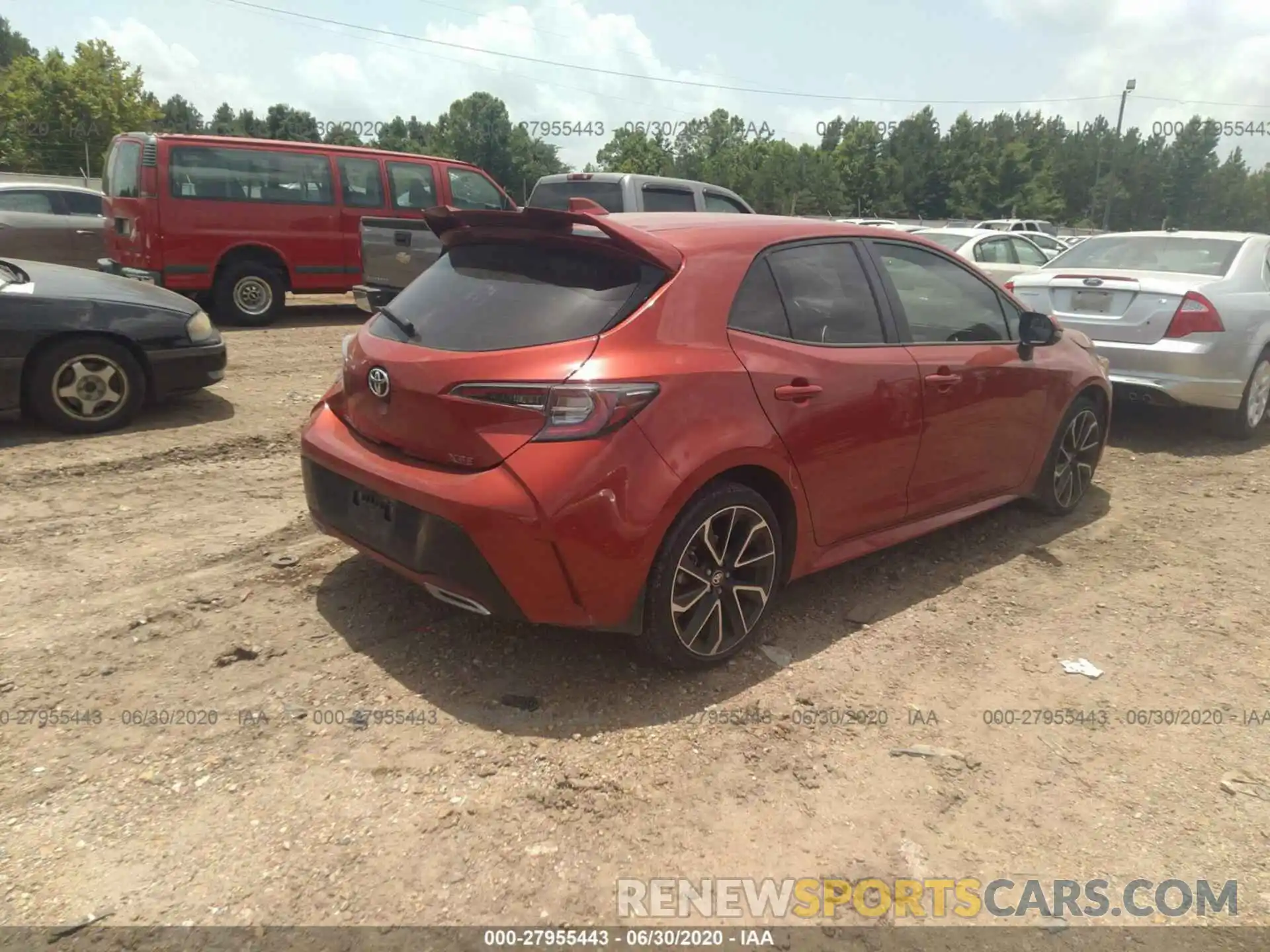 4 Photograph of a damaged car JTNK4RBE7K3015683 TOYOTA COROLLA HATCHBACK 2019