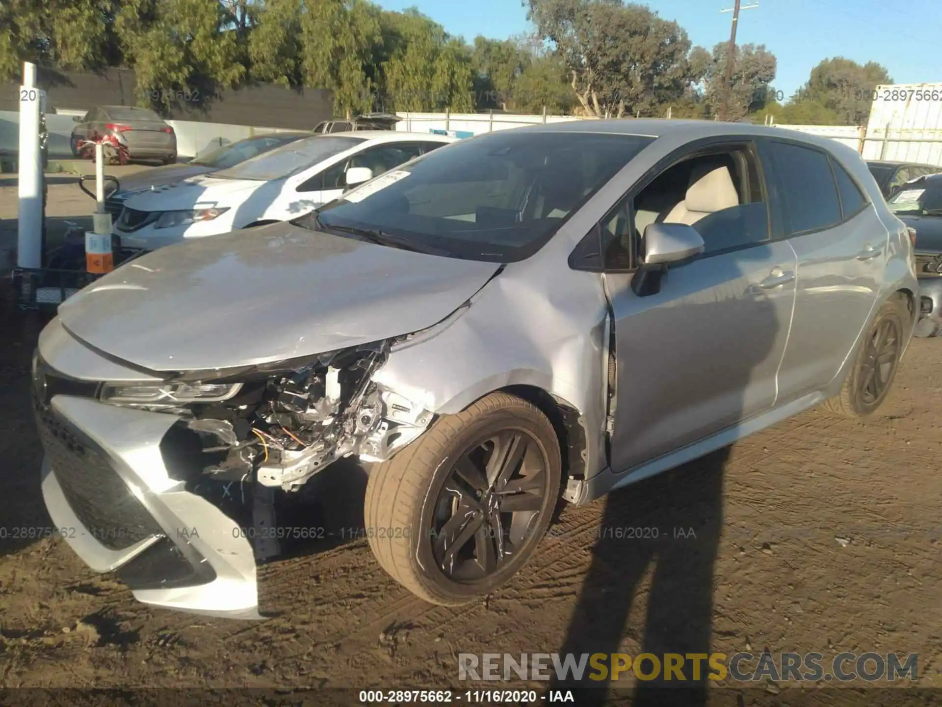 2 Фотография поврежденного автомобиля JTNK4RBE7K3017210 TOYOTA COROLLA HATCHBACK 2019