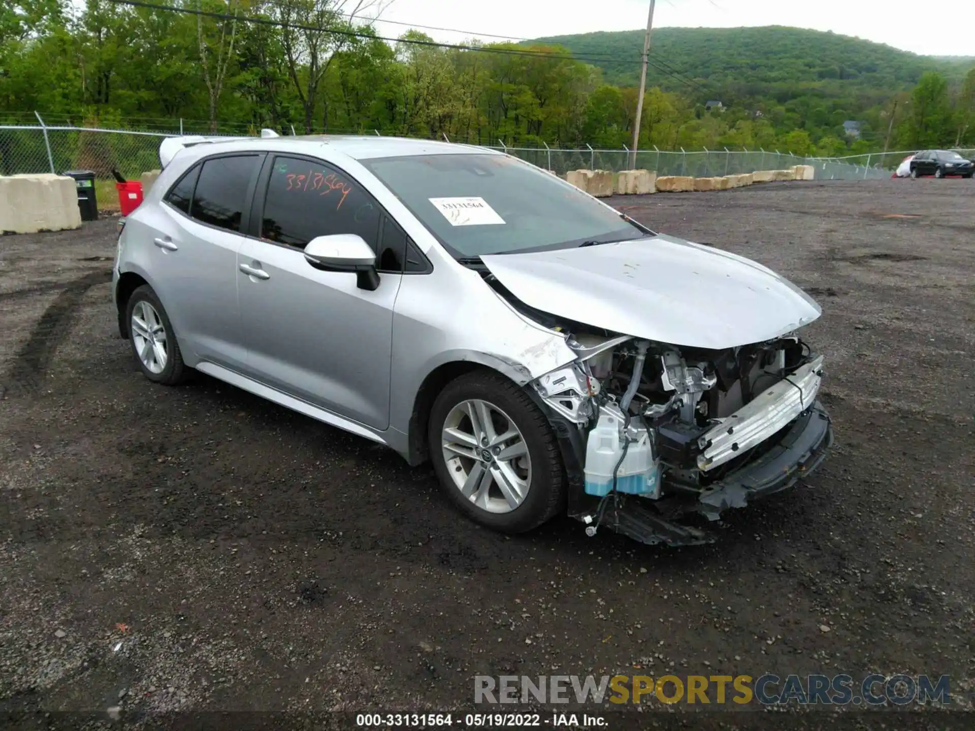 1 Photograph of a damaged car JTNK4RBE7K3028854 TOYOTA COROLLA HATCHBACK 2019