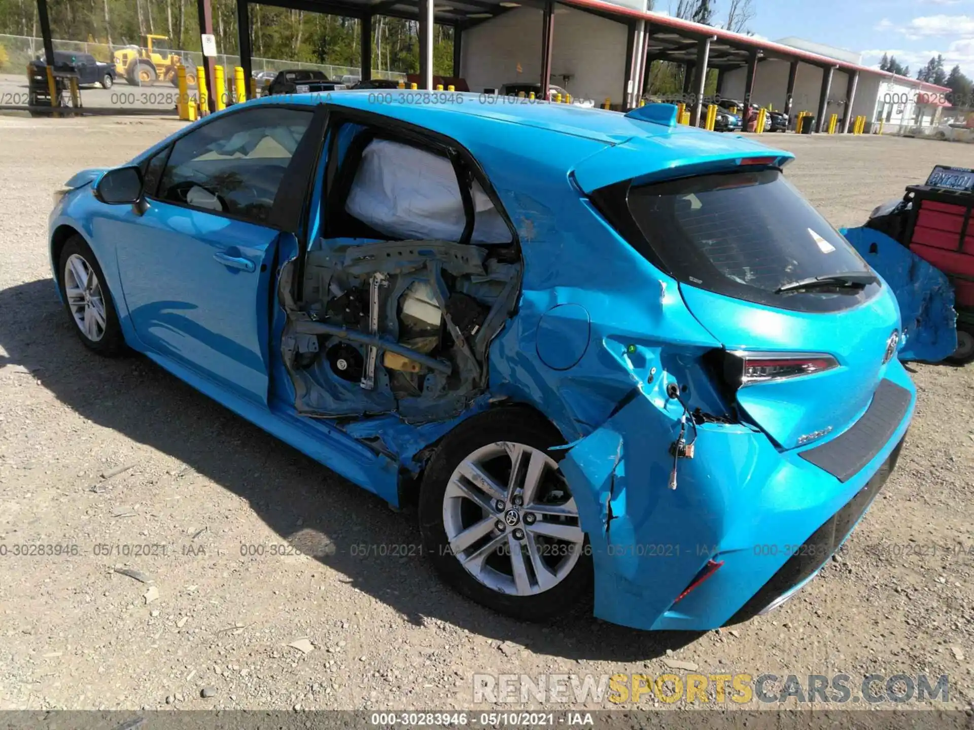 3 Фотография поврежденного автомобиля JTNK4RBE7K3038168 TOYOTA COROLLA HATCHBACK 2019