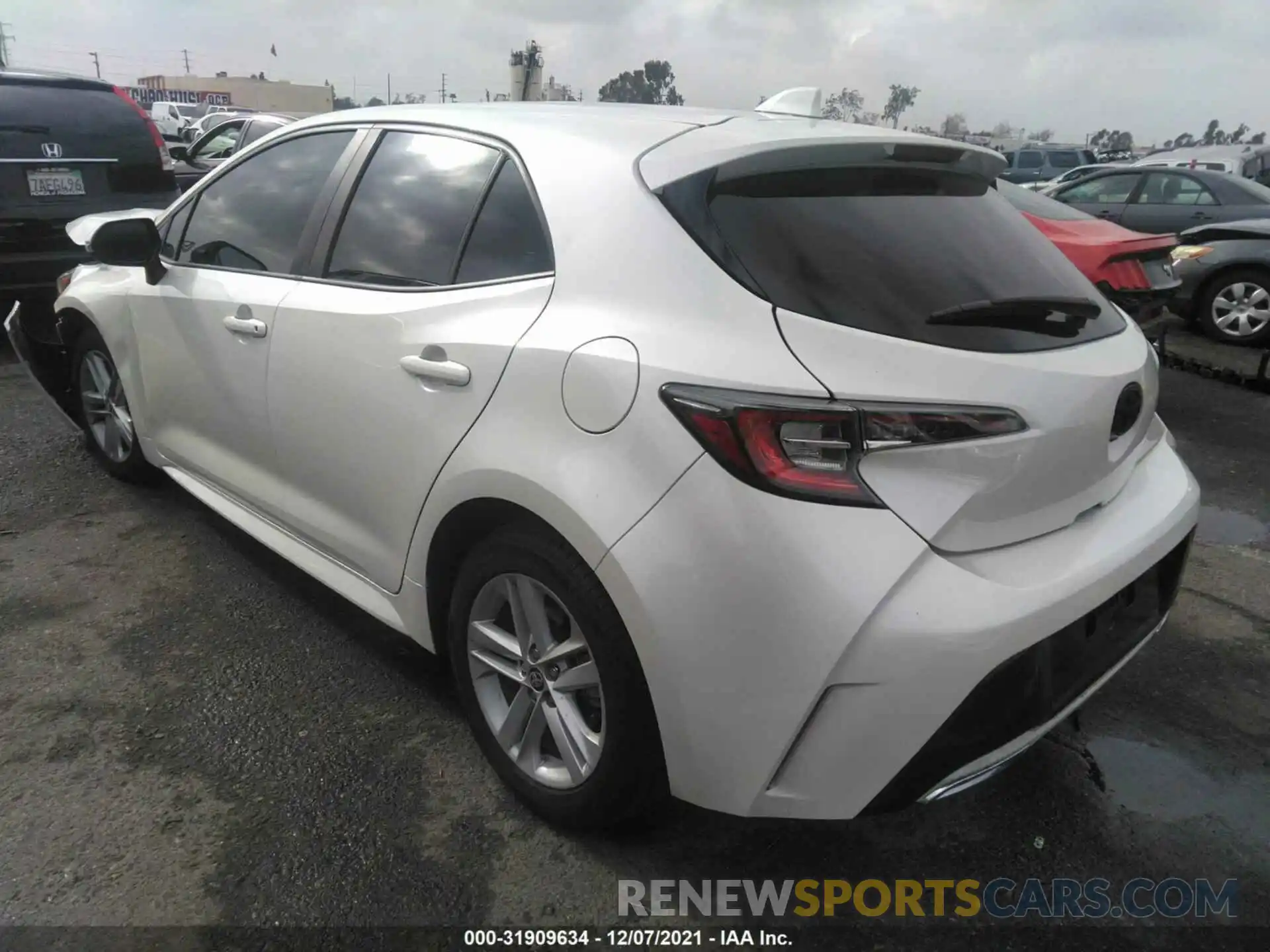 3 Photograph of a damaged car JTNK4RBE7K3046576 TOYOTA COROLLA HATCHBACK 2019