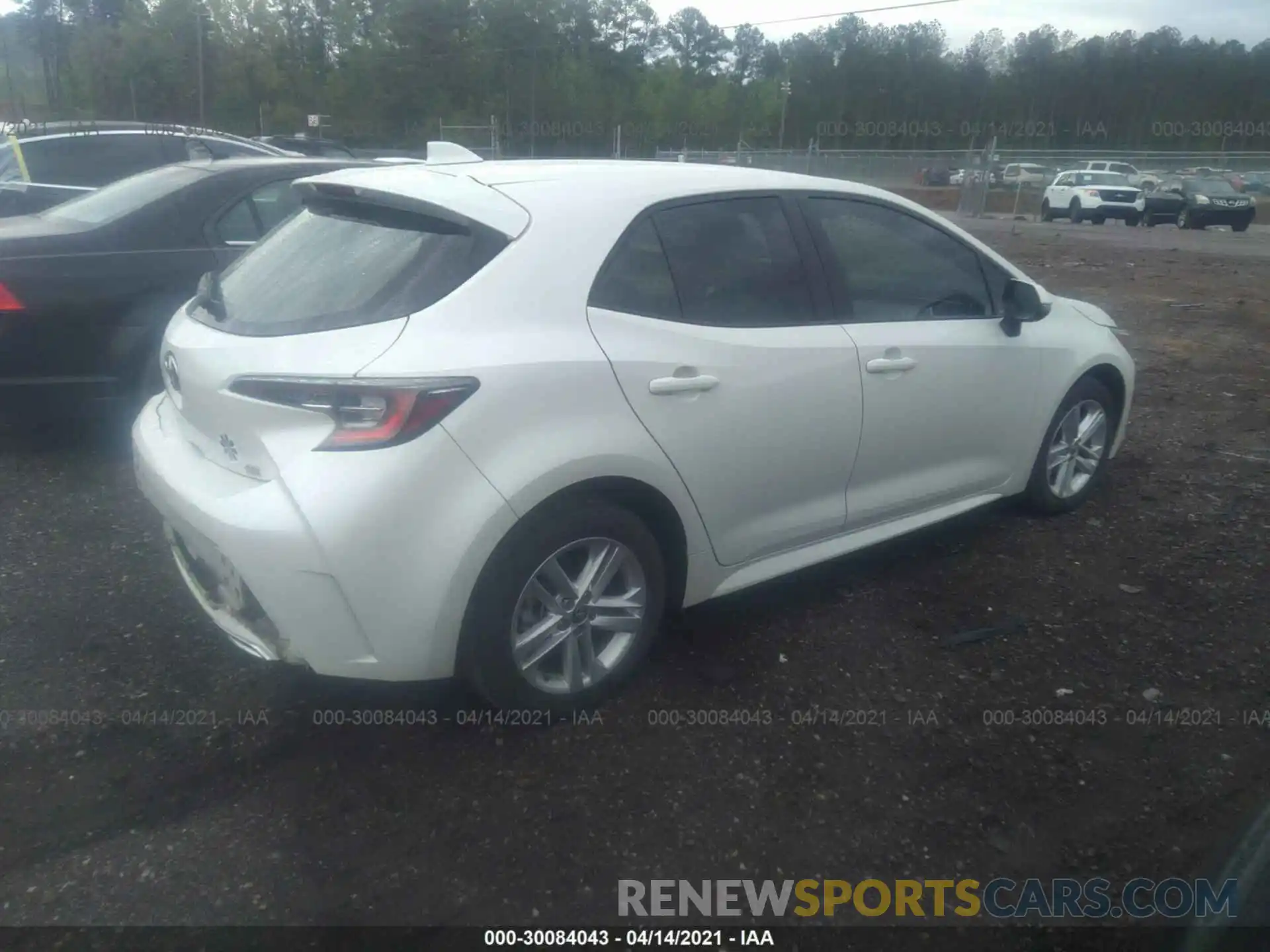 4 Photograph of a damaged car JTNK4RBE7K3055861 TOYOTA COROLLA HATCHBACK 2019