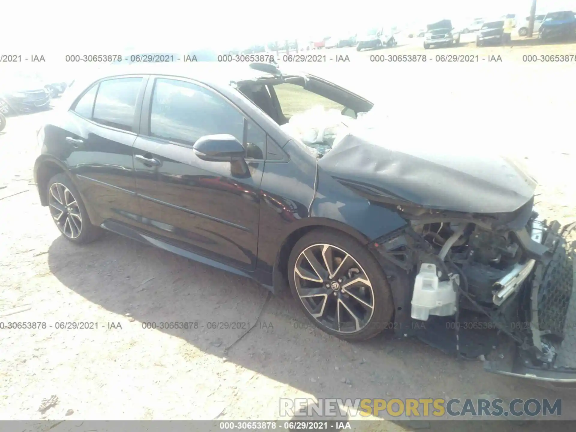 1 Photograph of a damaged car JTNK4RBE7K3062356 TOYOTA COROLLA HATCHBACK 2019