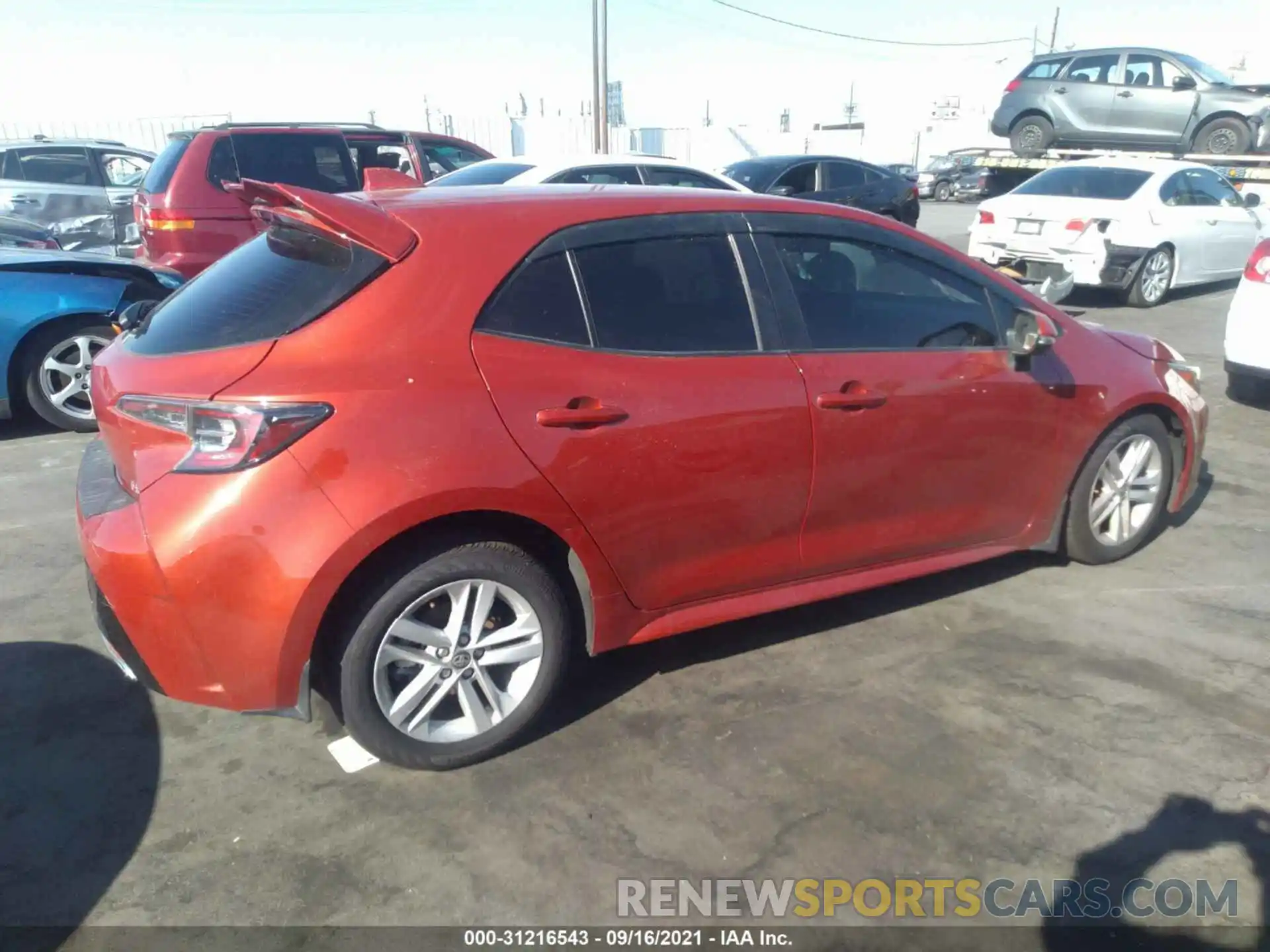 4 Photograph of a damaged car JTNK4RBE7K3072773 TOYOTA COROLLA HATCHBACK 2019