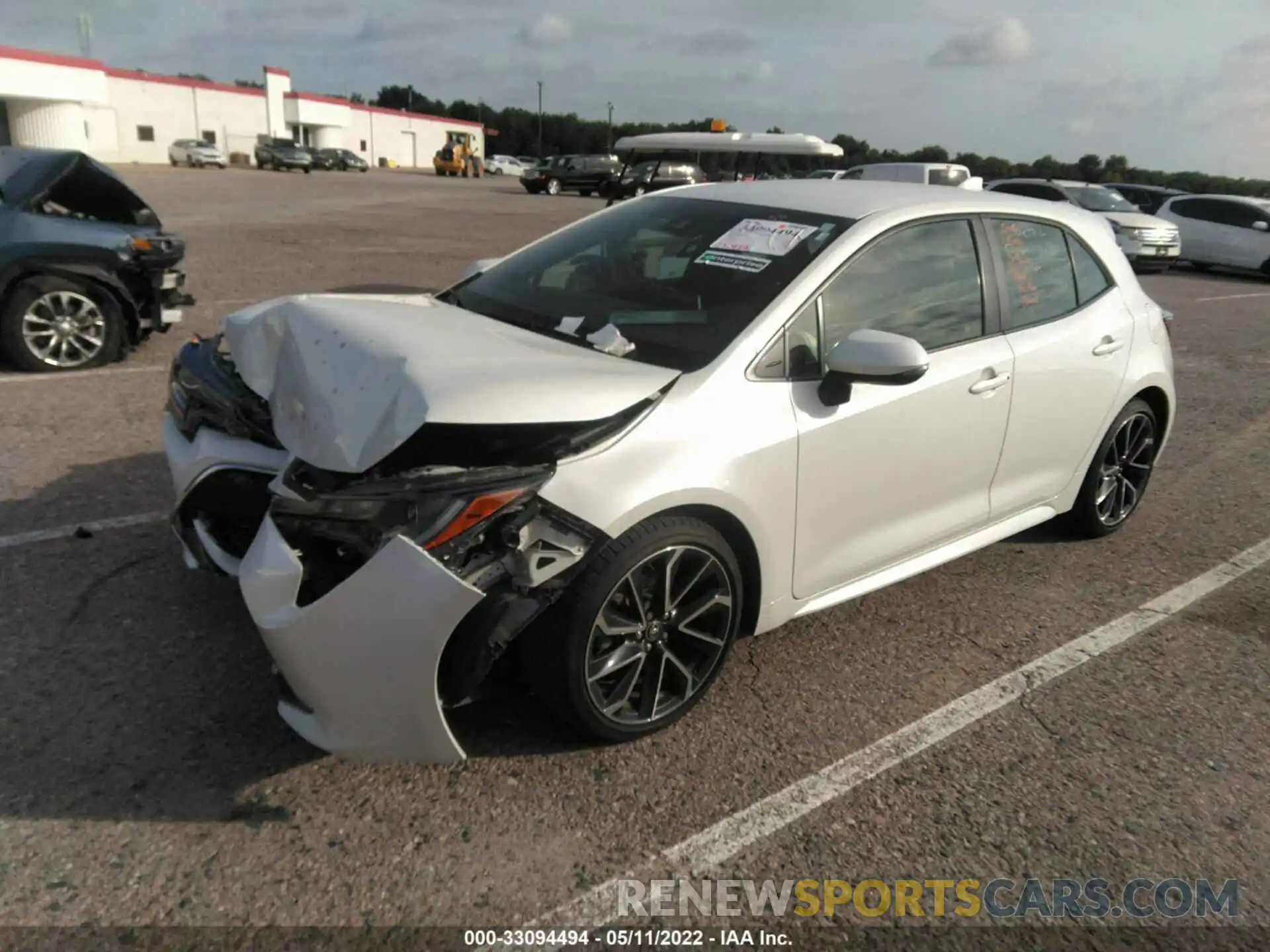 2 Photograph of a damaged car JTNK4RBE8K3025753 TOYOTA COROLLA HATCHBACK 2019