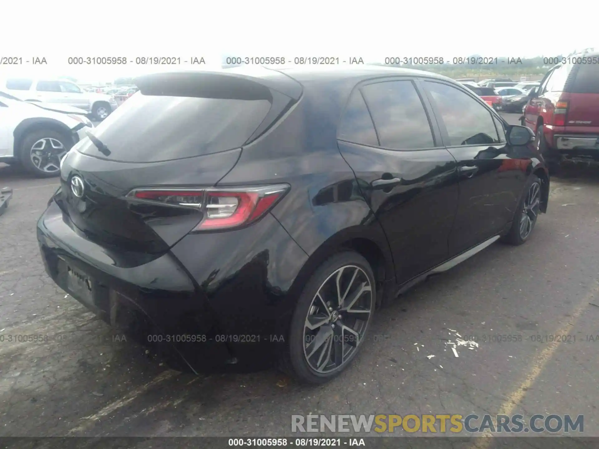 4 Photograph of a damaged car JTNK4RBE8K3028961 TOYOTA COROLLA HATCHBACK 2019