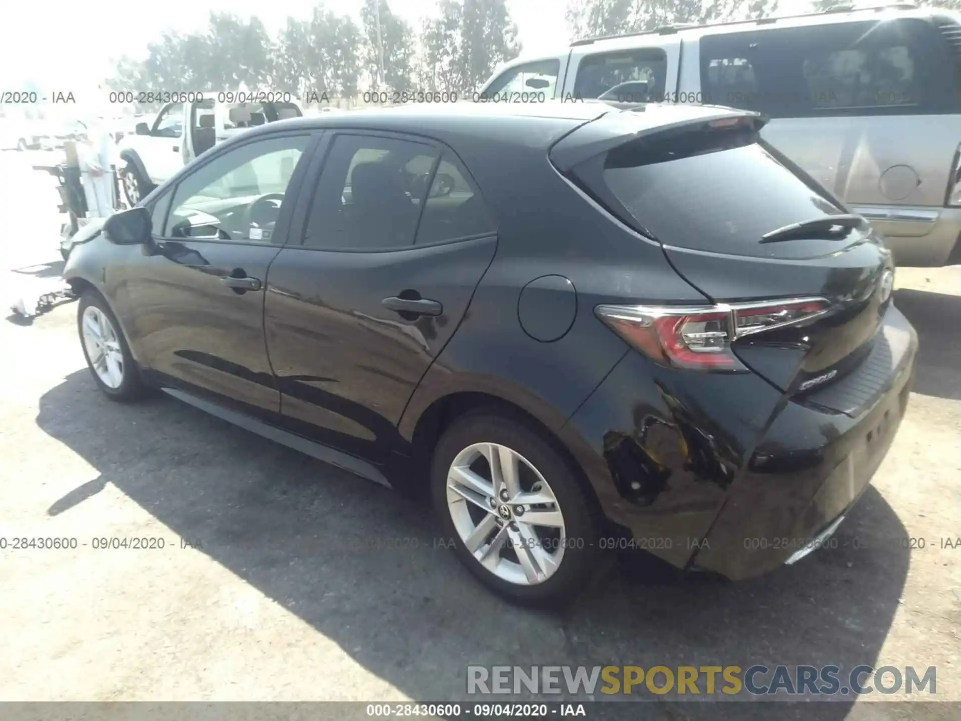 3 Photograph of a damaged car JTNK4RBE8K3037692 TOYOTA COROLLA HATCHBACK 2019