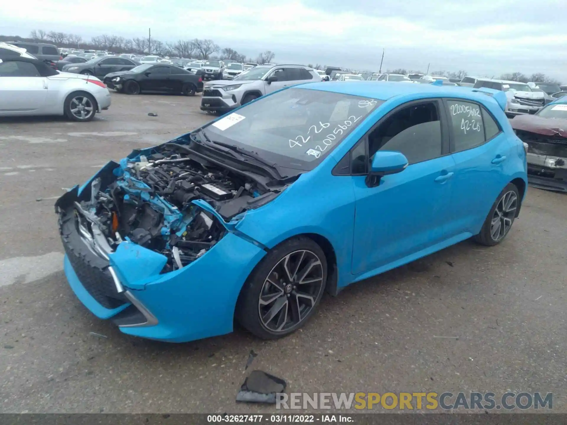 2 Photograph of a damaged car JTNK4RBE9K3012784 TOYOTA COROLLA HATCHBACK 2019