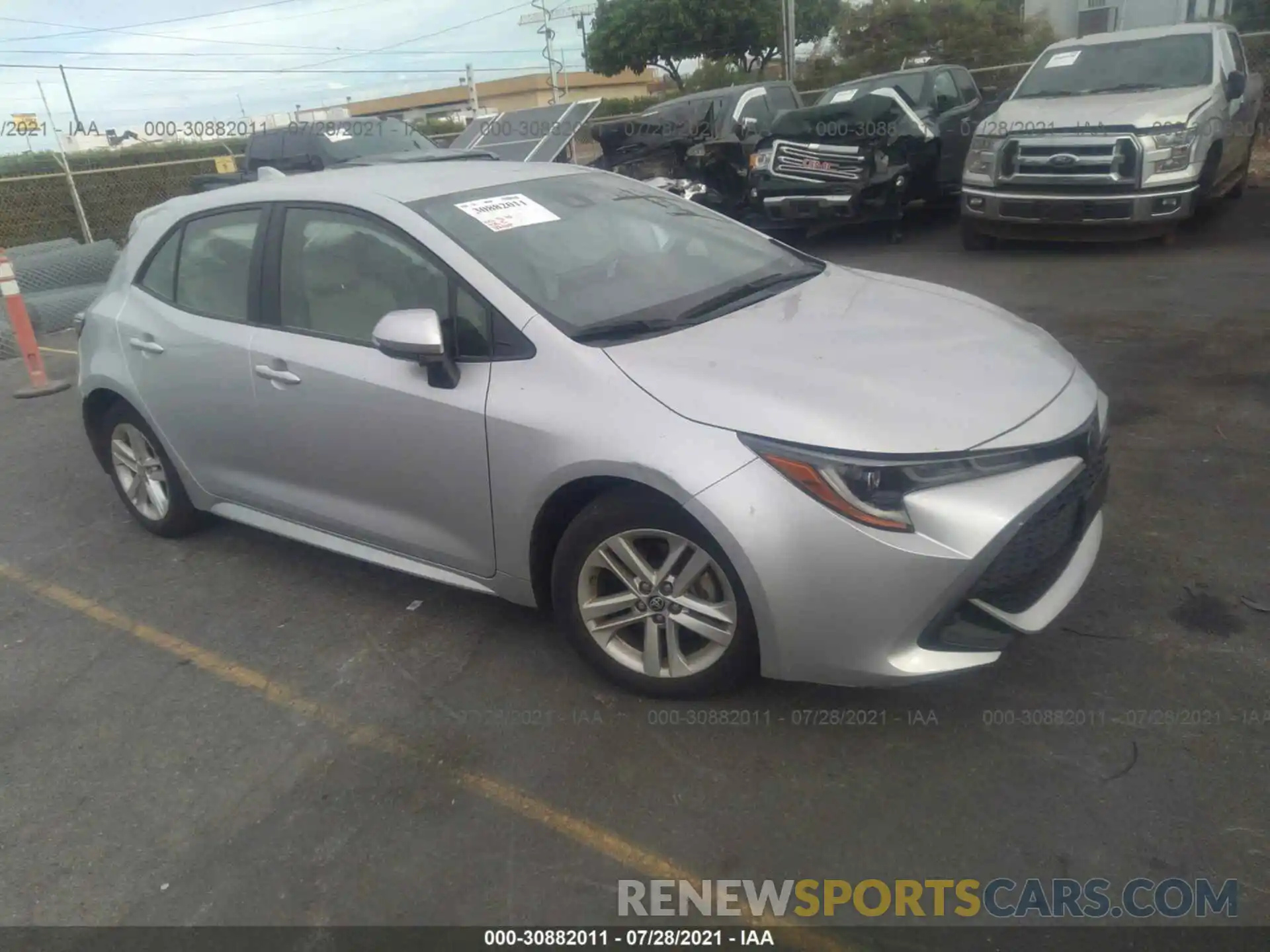 1 Photograph of a damaged car JTNK4RBE9K3033439 TOYOTA COROLLA HATCHBACK 2019