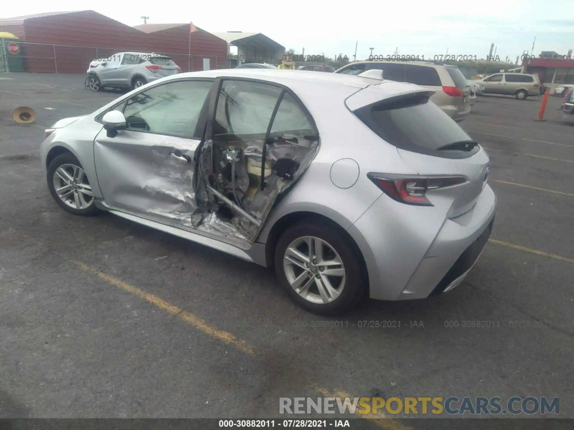 3 Photograph of a damaged car JTNK4RBE9K3033439 TOYOTA COROLLA HATCHBACK 2019