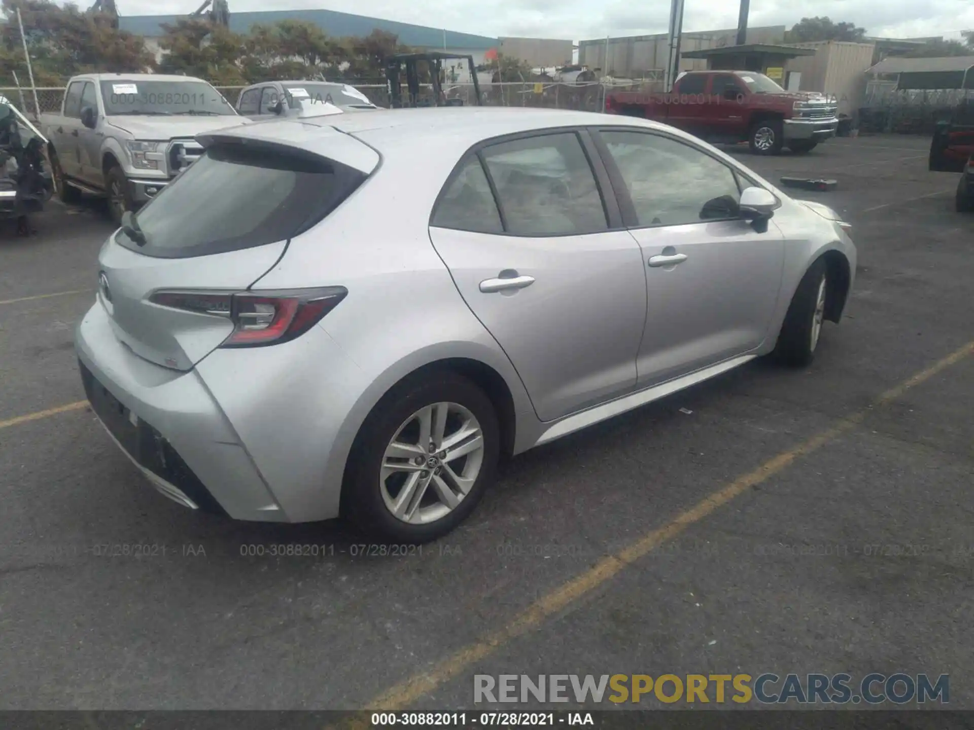 4 Photograph of a damaged car JTNK4RBE9K3033439 TOYOTA COROLLA HATCHBACK 2019