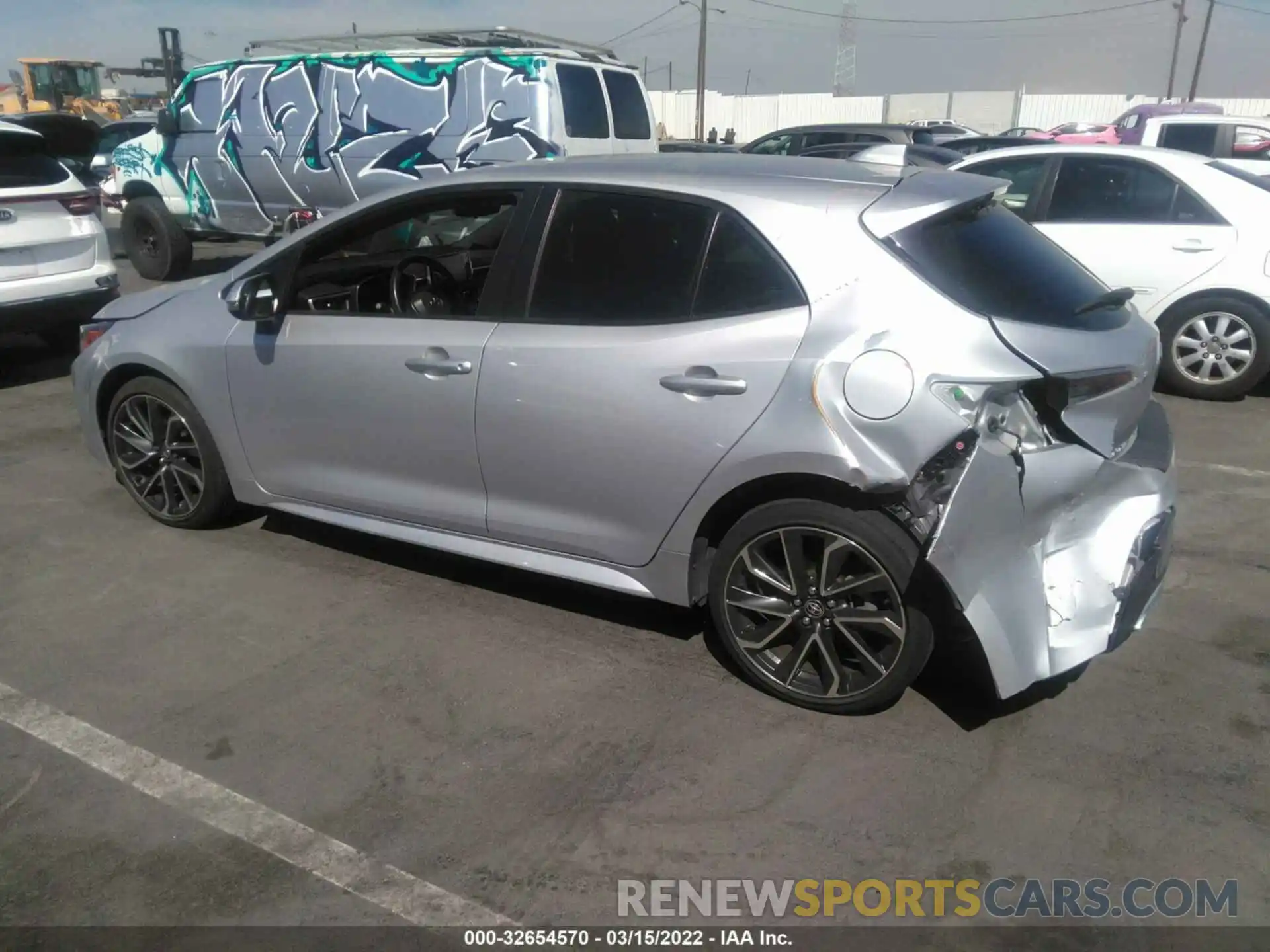 3 Photograph of a damaged car JTNK4RBE9K3043937 TOYOTA COROLLA HATCHBACK 2019