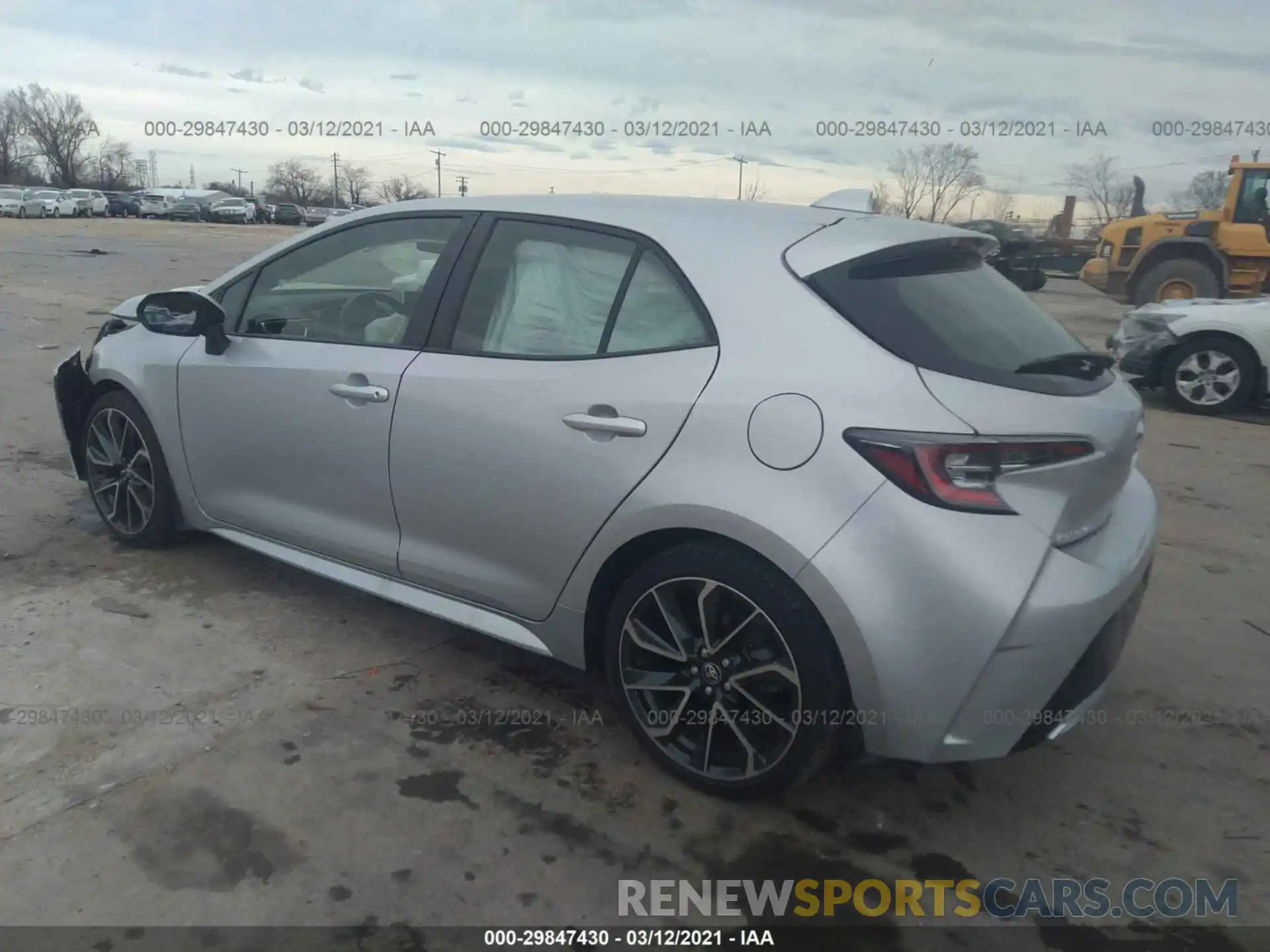 3 Photograph of a damaged car JTNK4RBE9K3044232 TOYOTA COROLLA HATCHBACK 2019