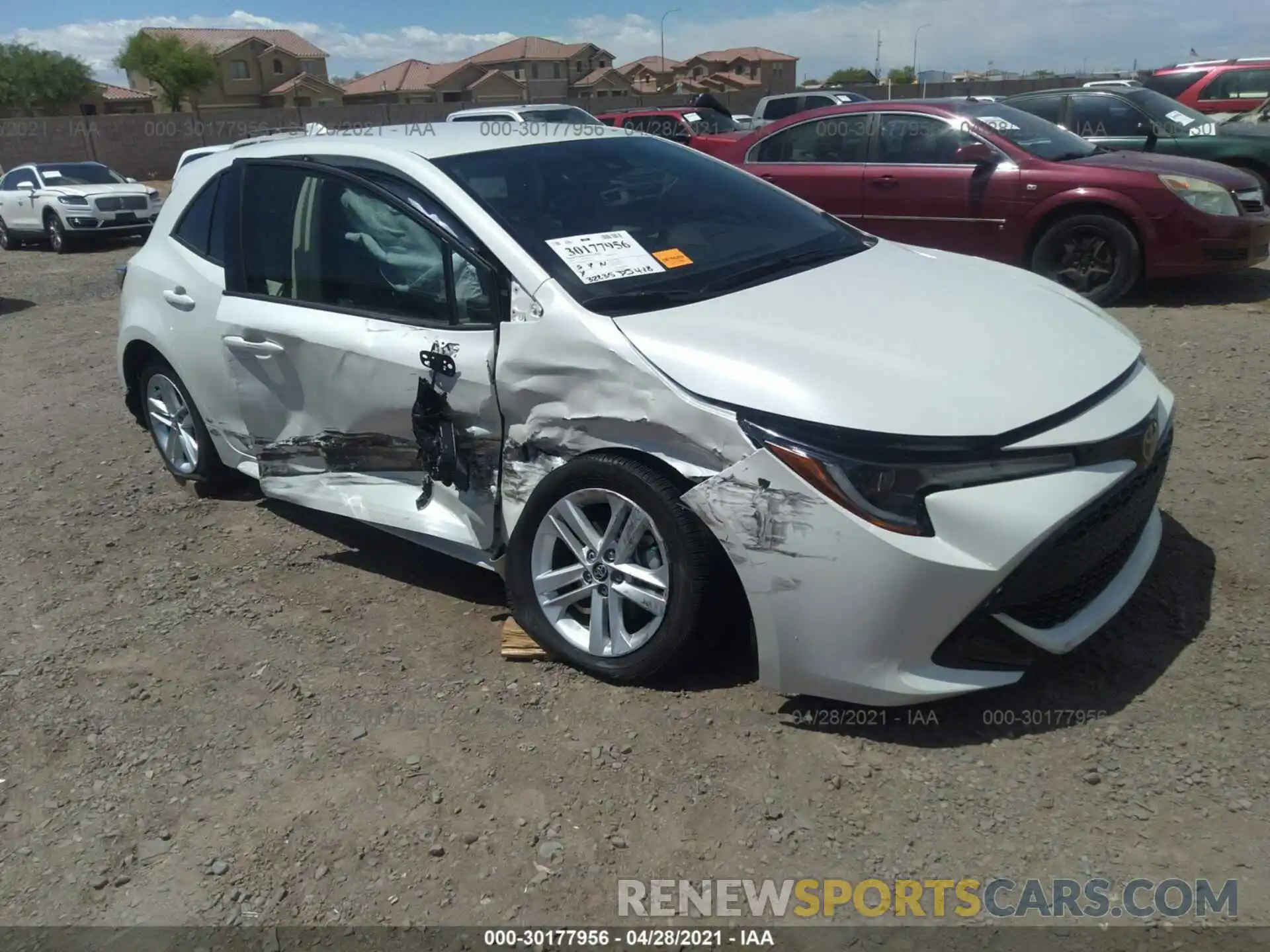 1 Photograph of a damaged car JTNK4RBE9K3048507 TOYOTA COROLLA HATCHBACK 2019