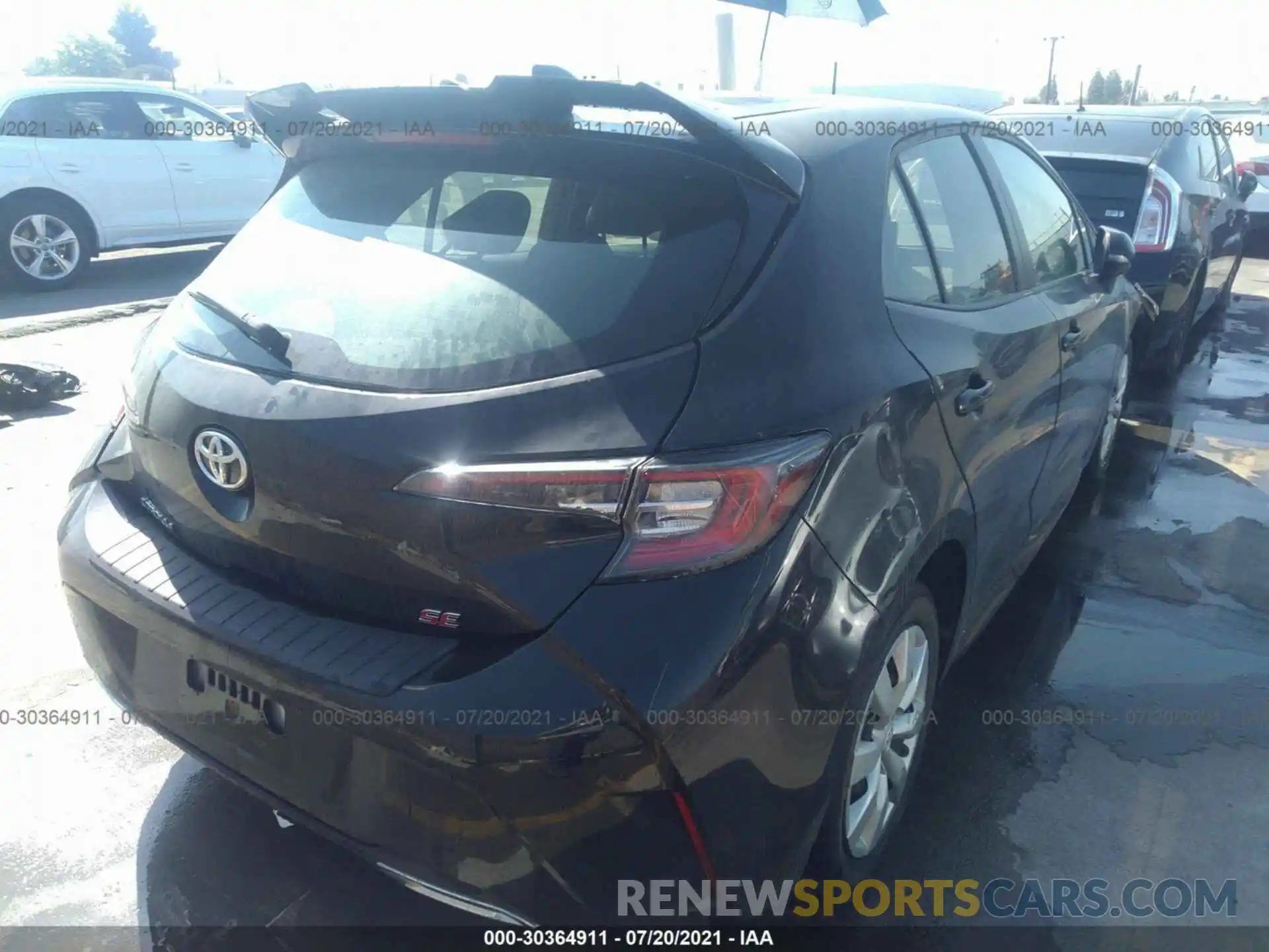 4 Photograph of a damaged car JTNK4RBE9K3071415 TOYOTA COROLLA HATCHBACK 2019