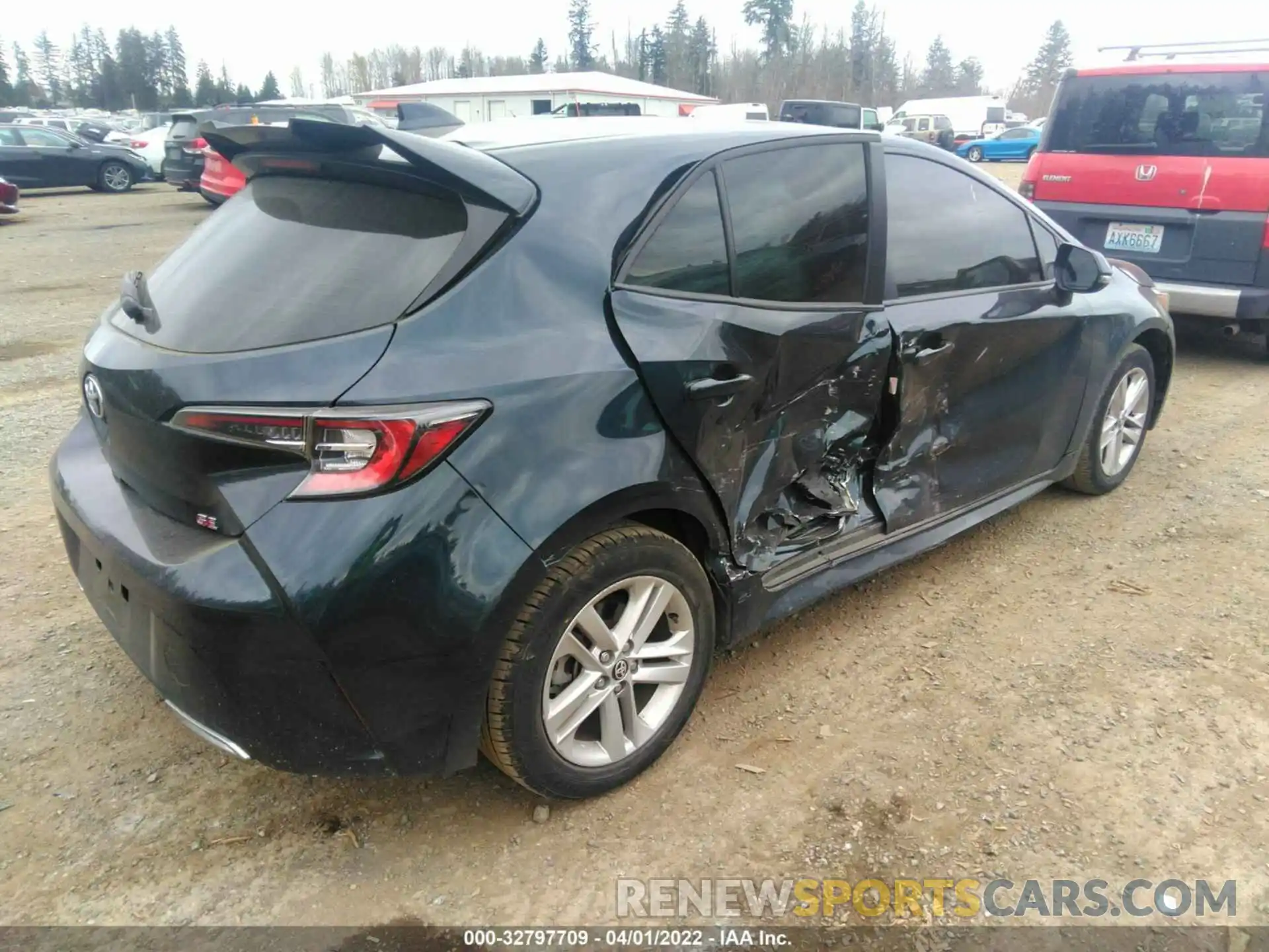 4 Photograph of a damaged car JTNK4RBEXK3012468 TOYOTA COROLLA HATCHBACK 2019