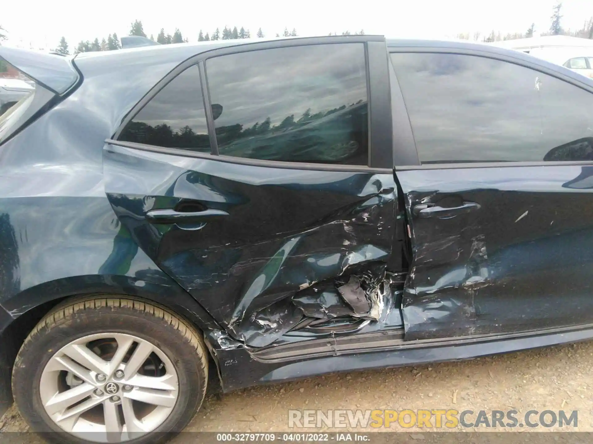 6 Photograph of a damaged car JTNK4RBEXK3012468 TOYOTA COROLLA HATCHBACK 2019