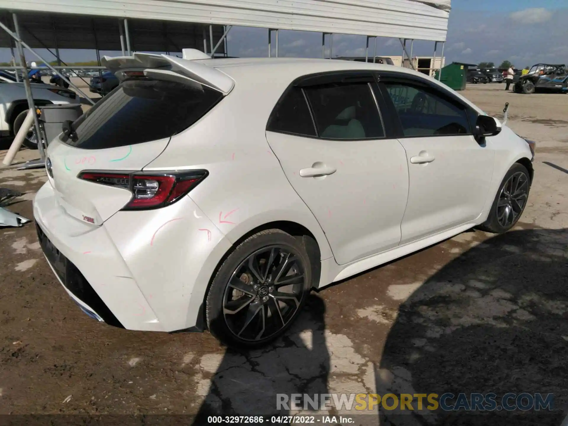 4 Фотография поврежденного автомобиля JTNK4RBEXK3028959 TOYOTA COROLLA HATCHBACK 2019