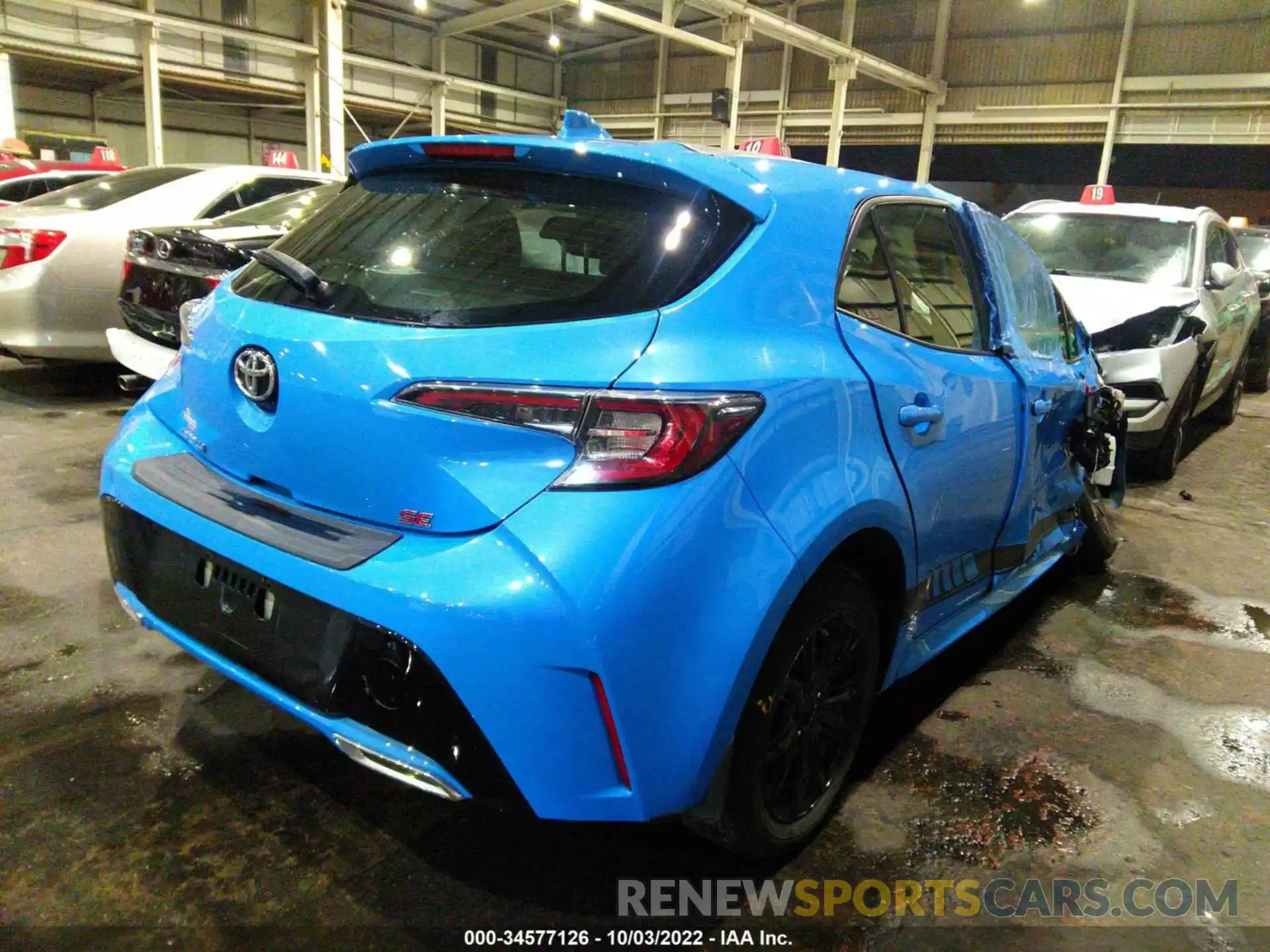 4 Photograph of a damaged car 00NK4RBE5L3075642 TOYOTA COROLLA HATCHBACK 2020